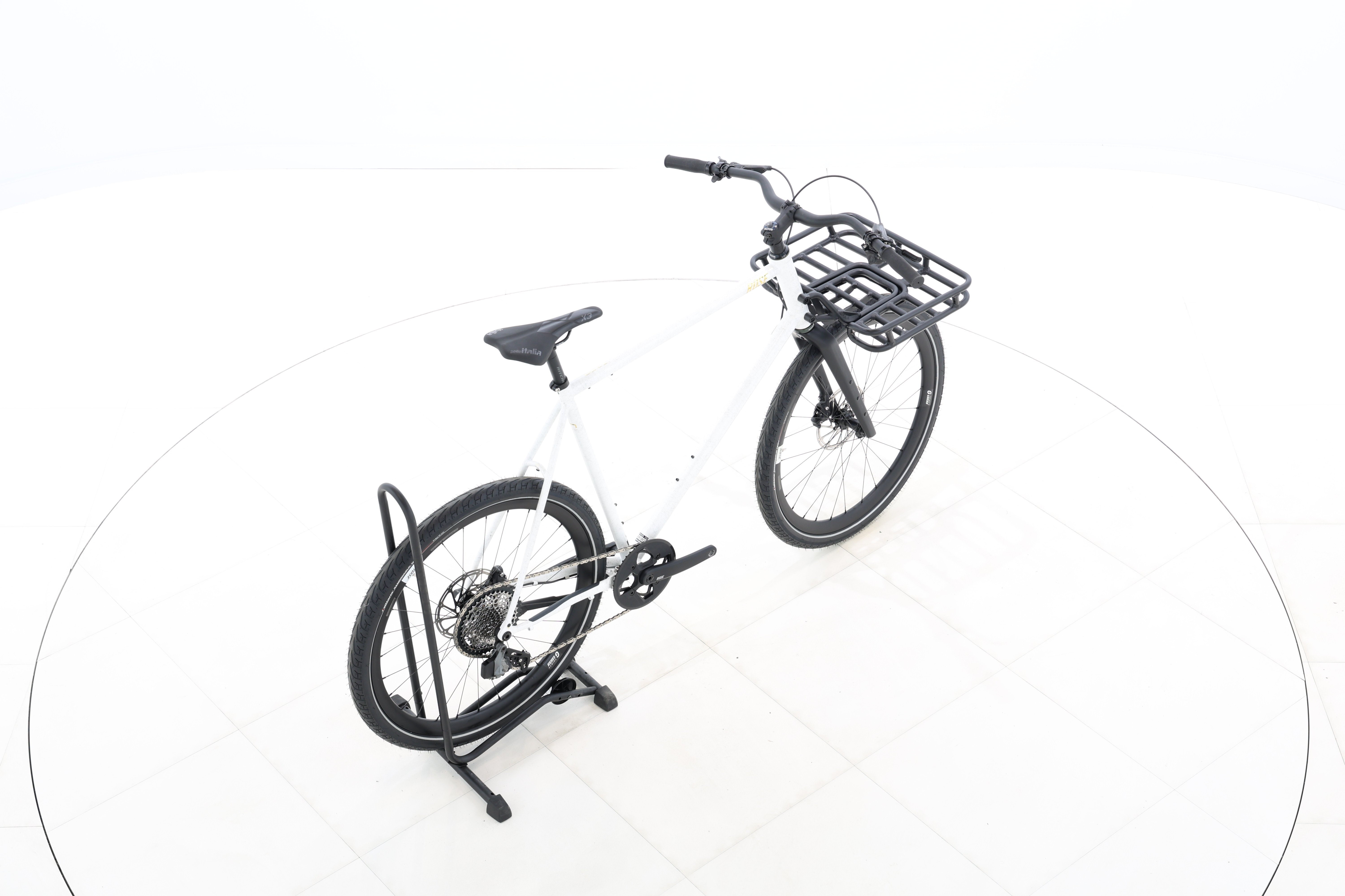 d6ecb666-95b9-4b29-bacf-771591f0427c