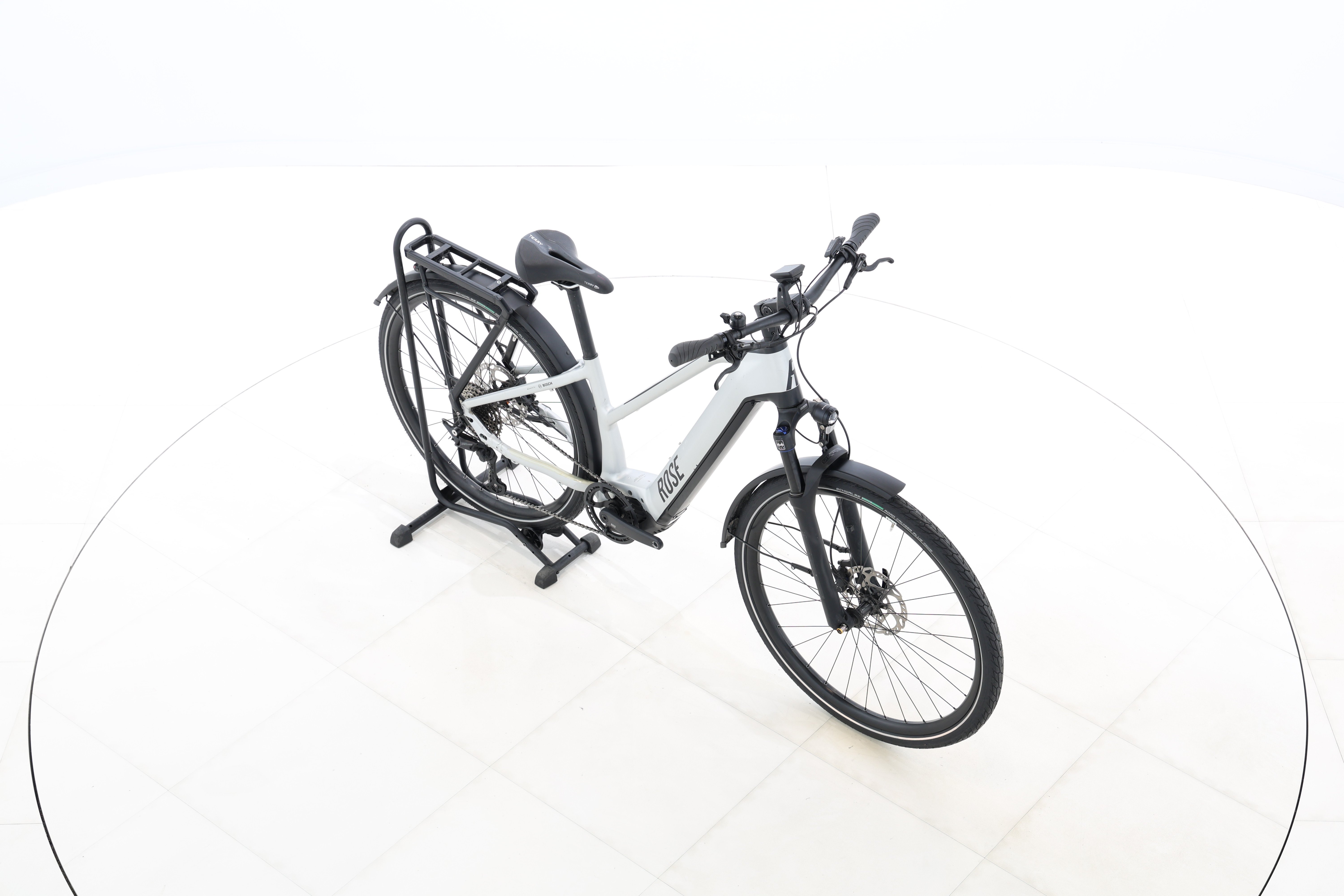 e6674589-98b0-415d-8ace-e10e56c81b9b