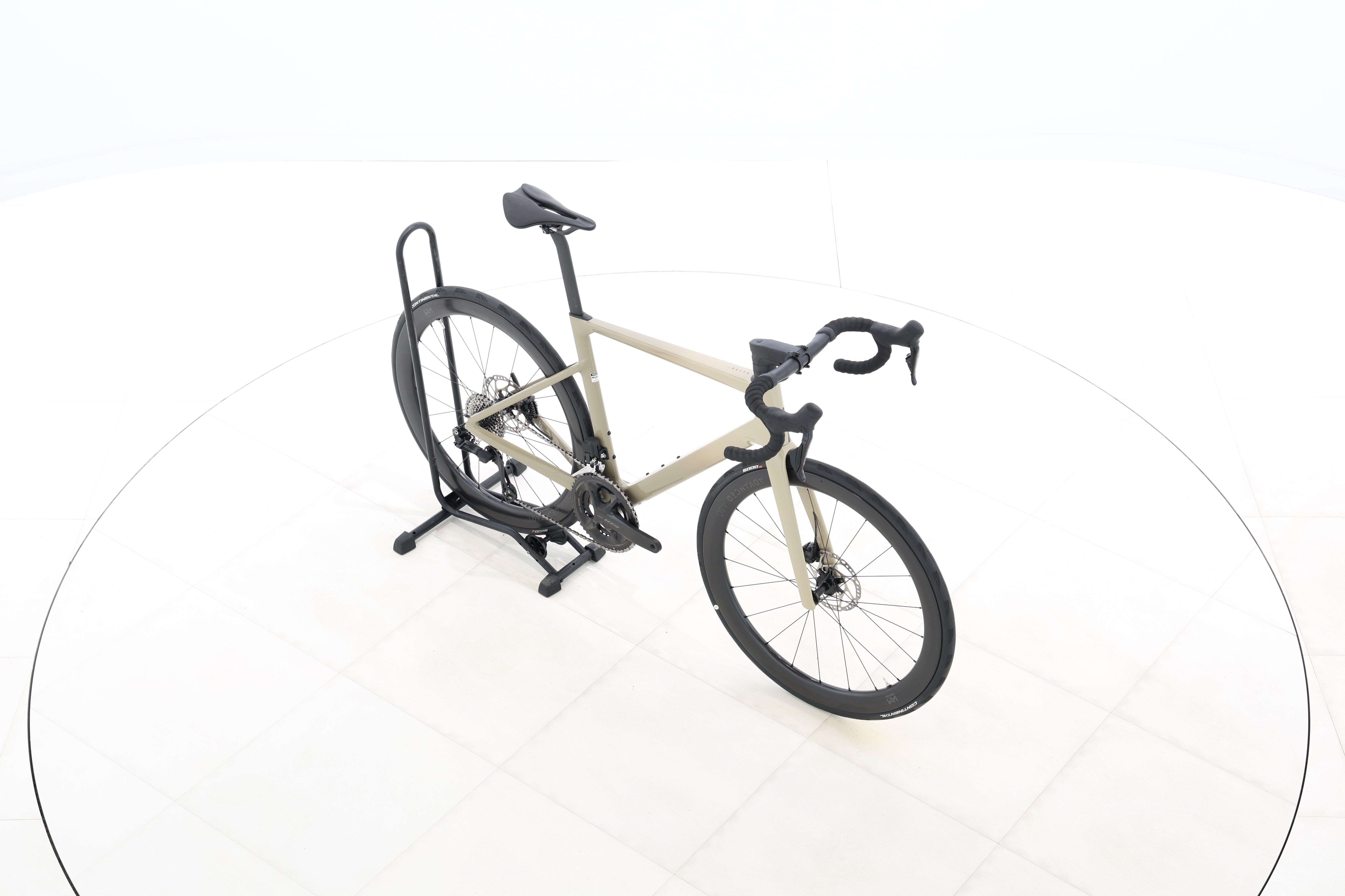 e4bb9cee-e345-4359-888e-81b5a0f23126