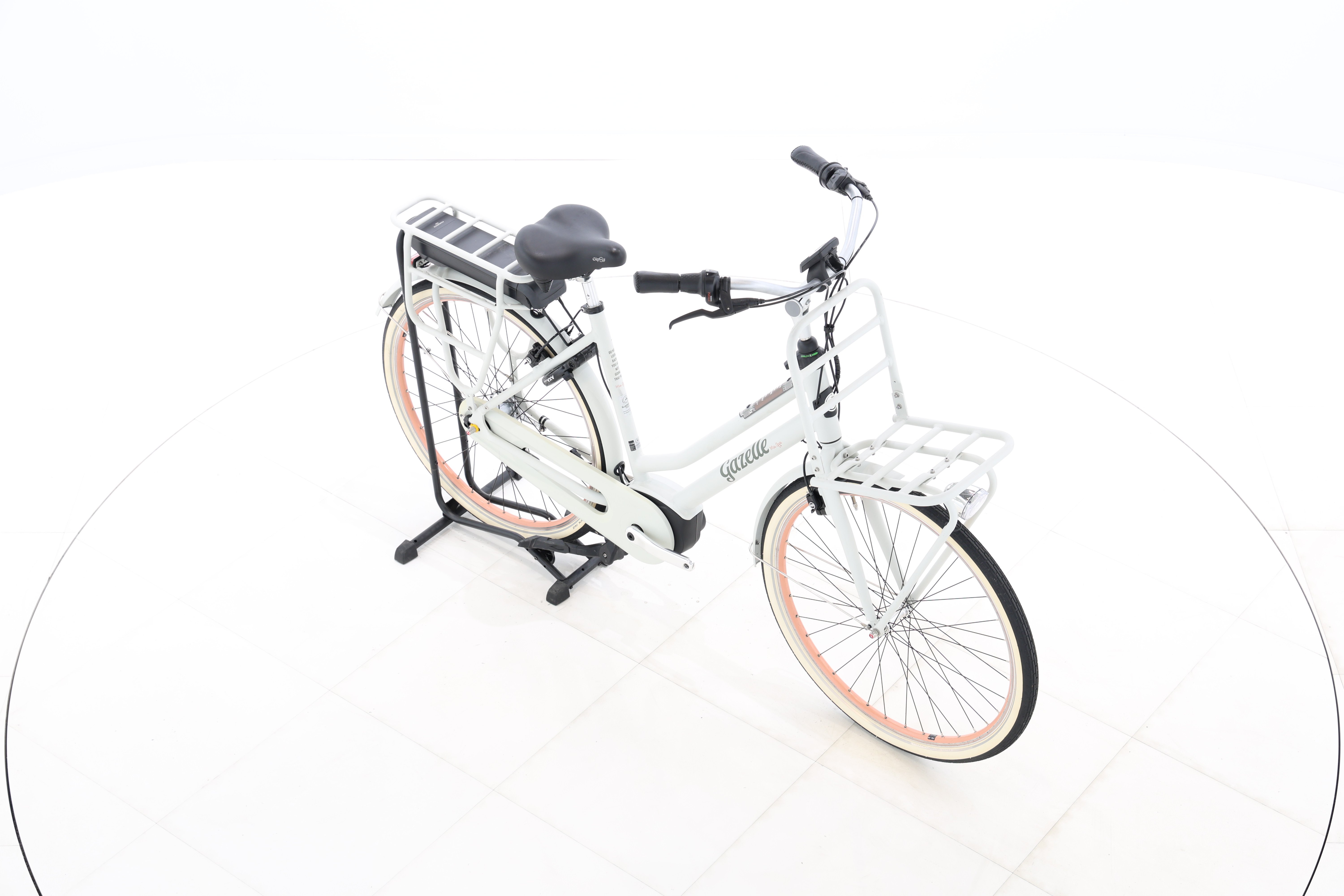 aef33dfc-7970-415d-a1e4-7c1abf181928