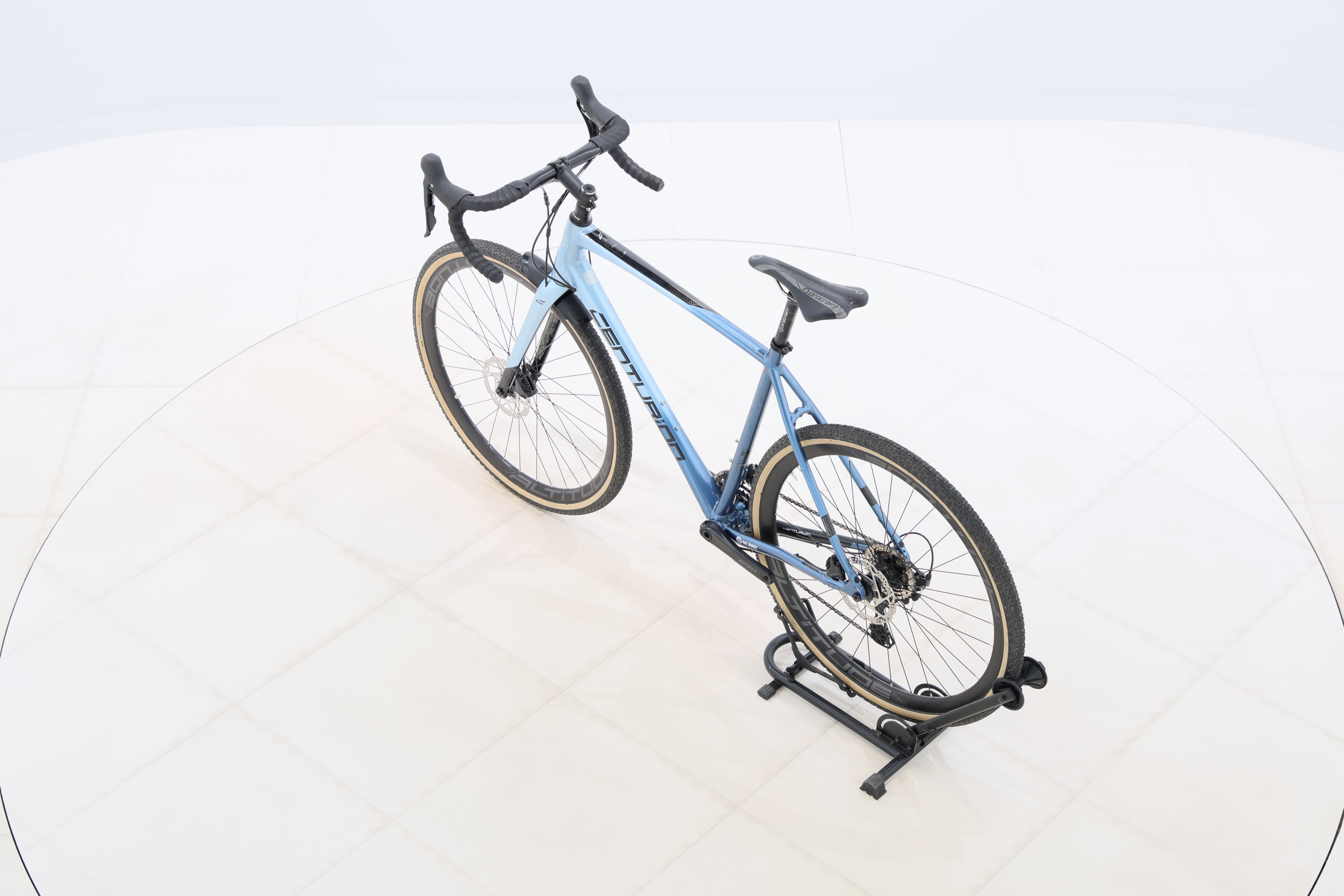 f28e5f32-b2b6-468b-a3a3-e30226b1d4d1