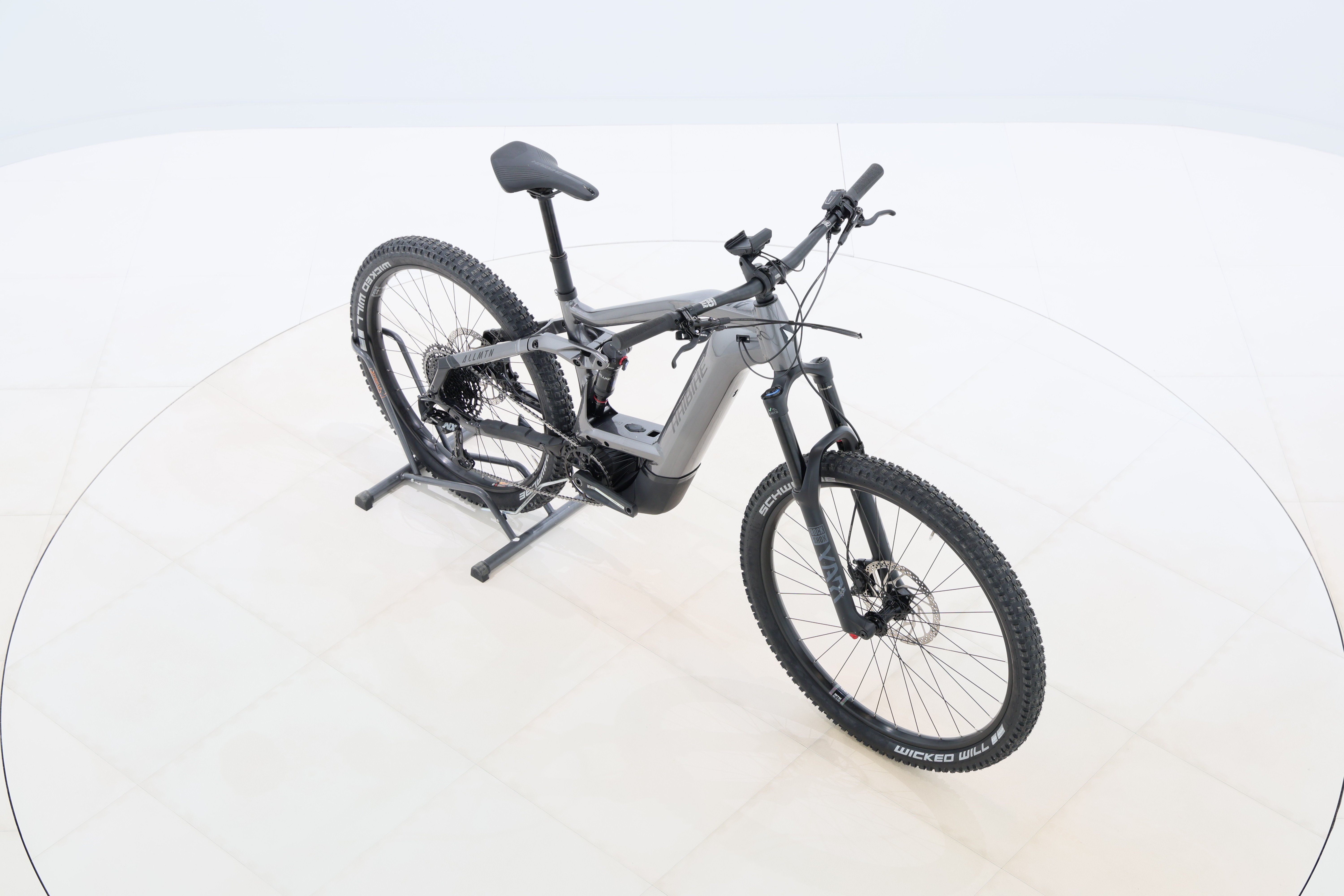 0ddbfe31-75a9-423a-b16b-50a657626512