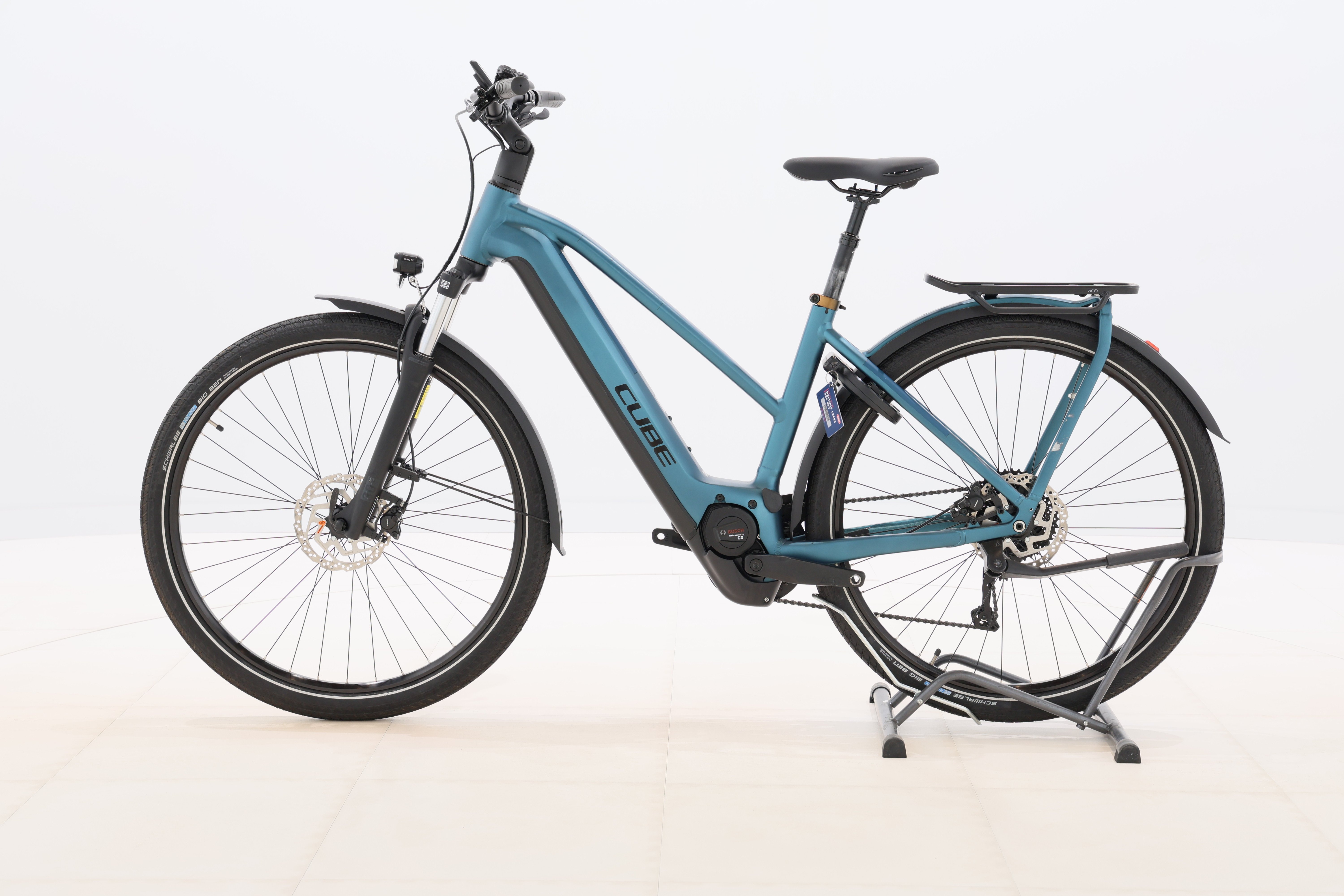 5b374563-bfb9-46b3-8fab-0fe3c44a87c1