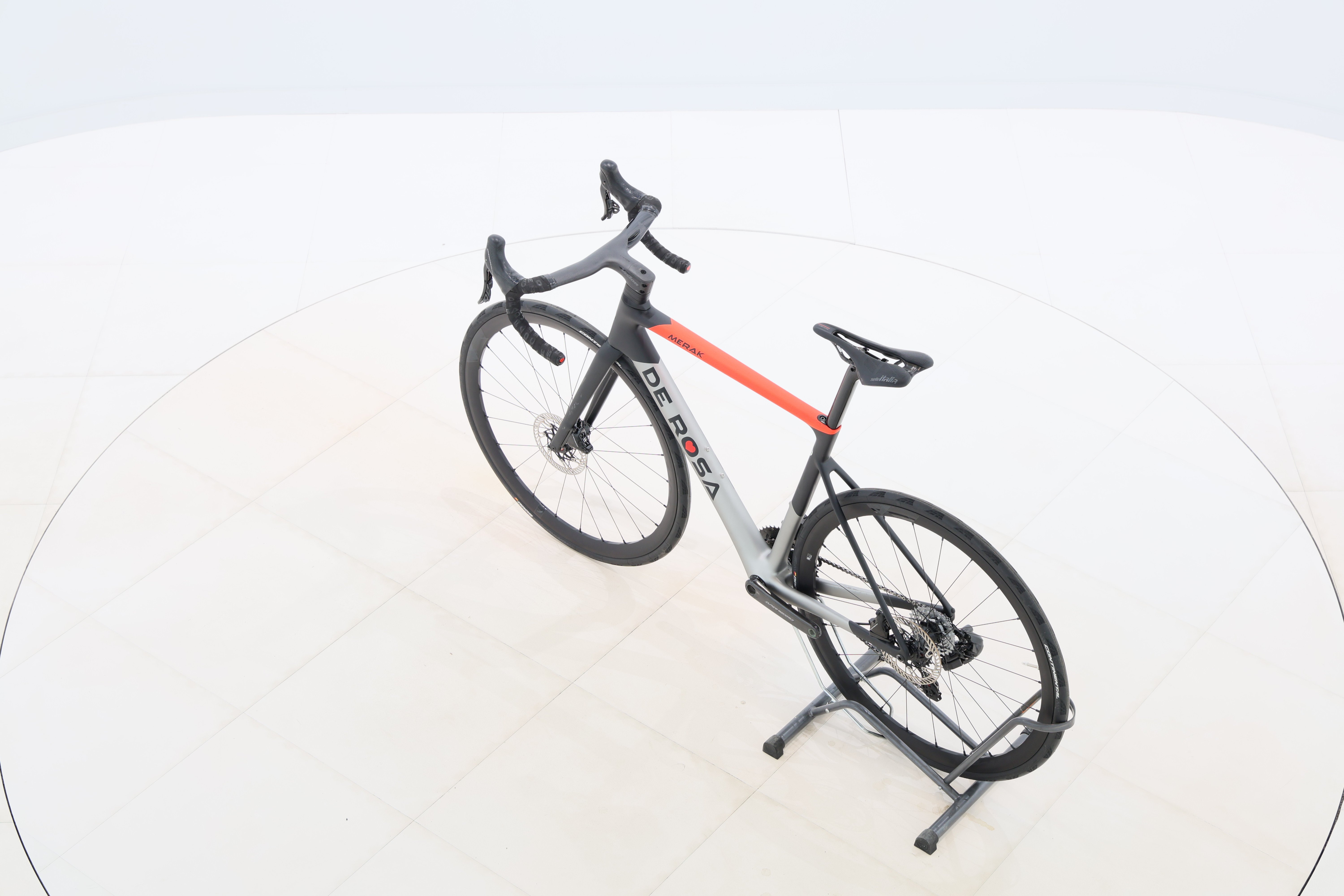 48e54627-9478-4c77-bbe3-d687e6c96e8b