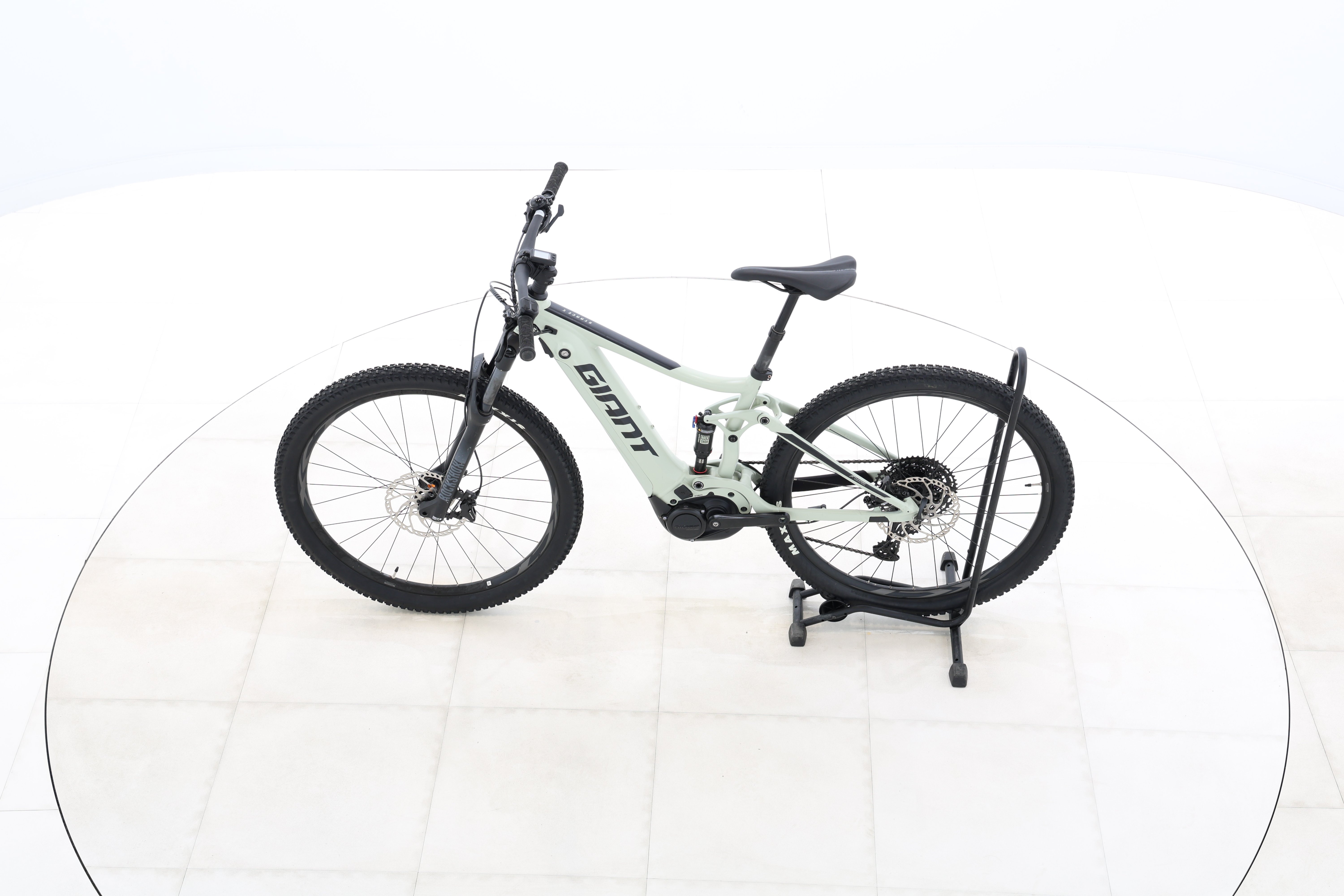 6cc88857-60ce-400e-8e0a-17e1a6e042c5