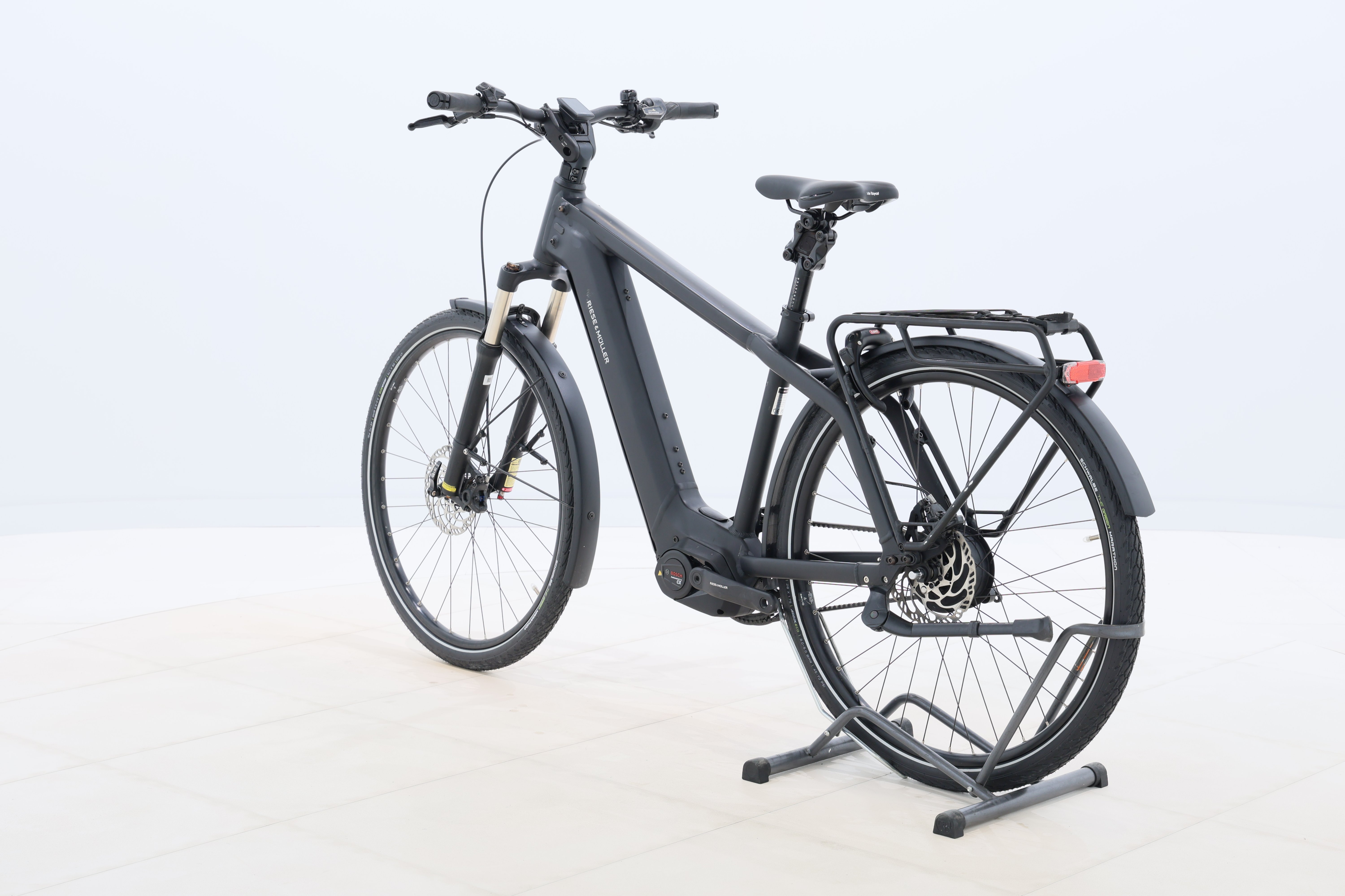 e6dea3a8-acc3-45a8-babe-2a7f61851a9c