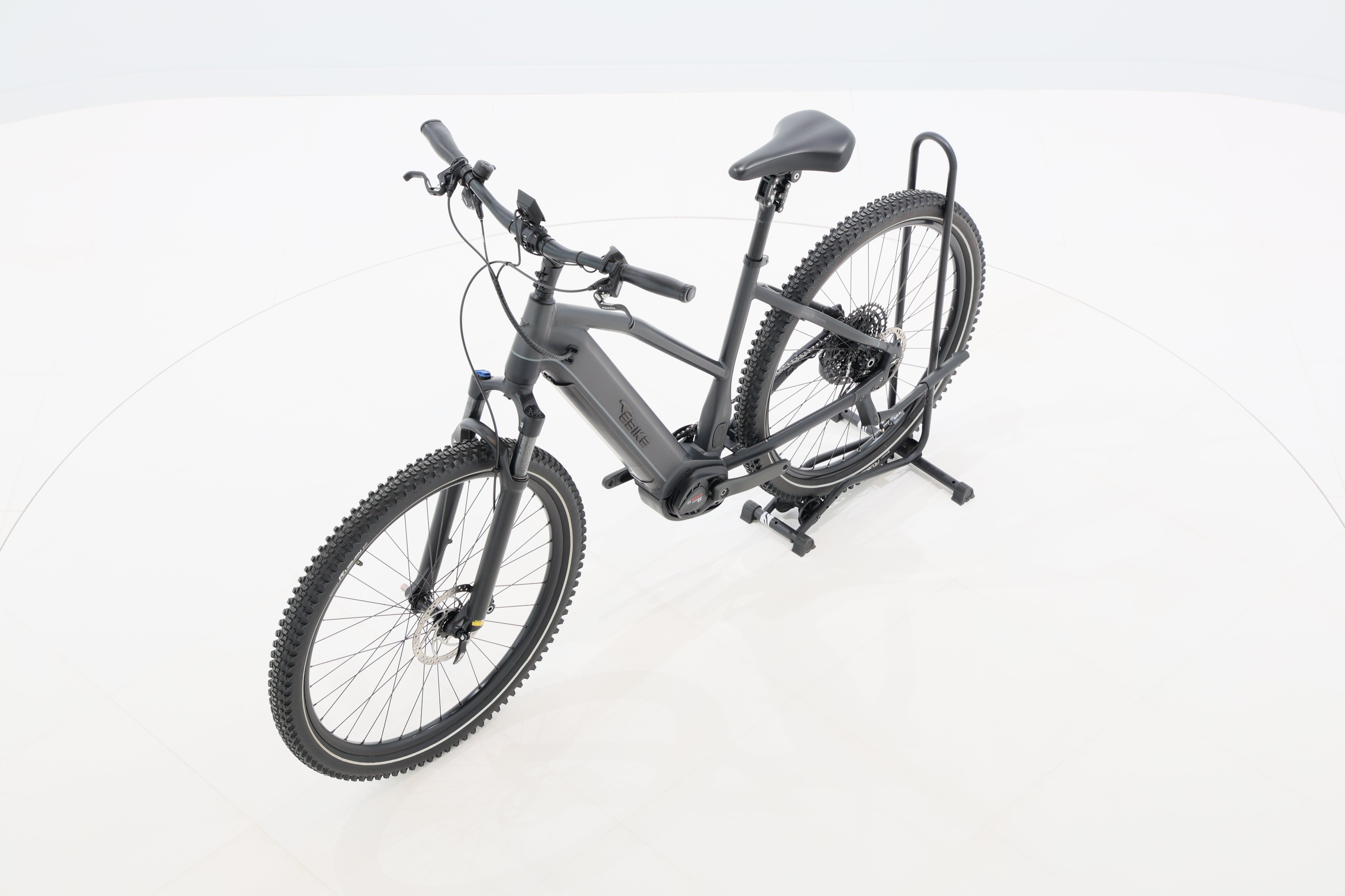 d23ad84e-6e1c-43e3-8cbd-5c561e5b3ab8