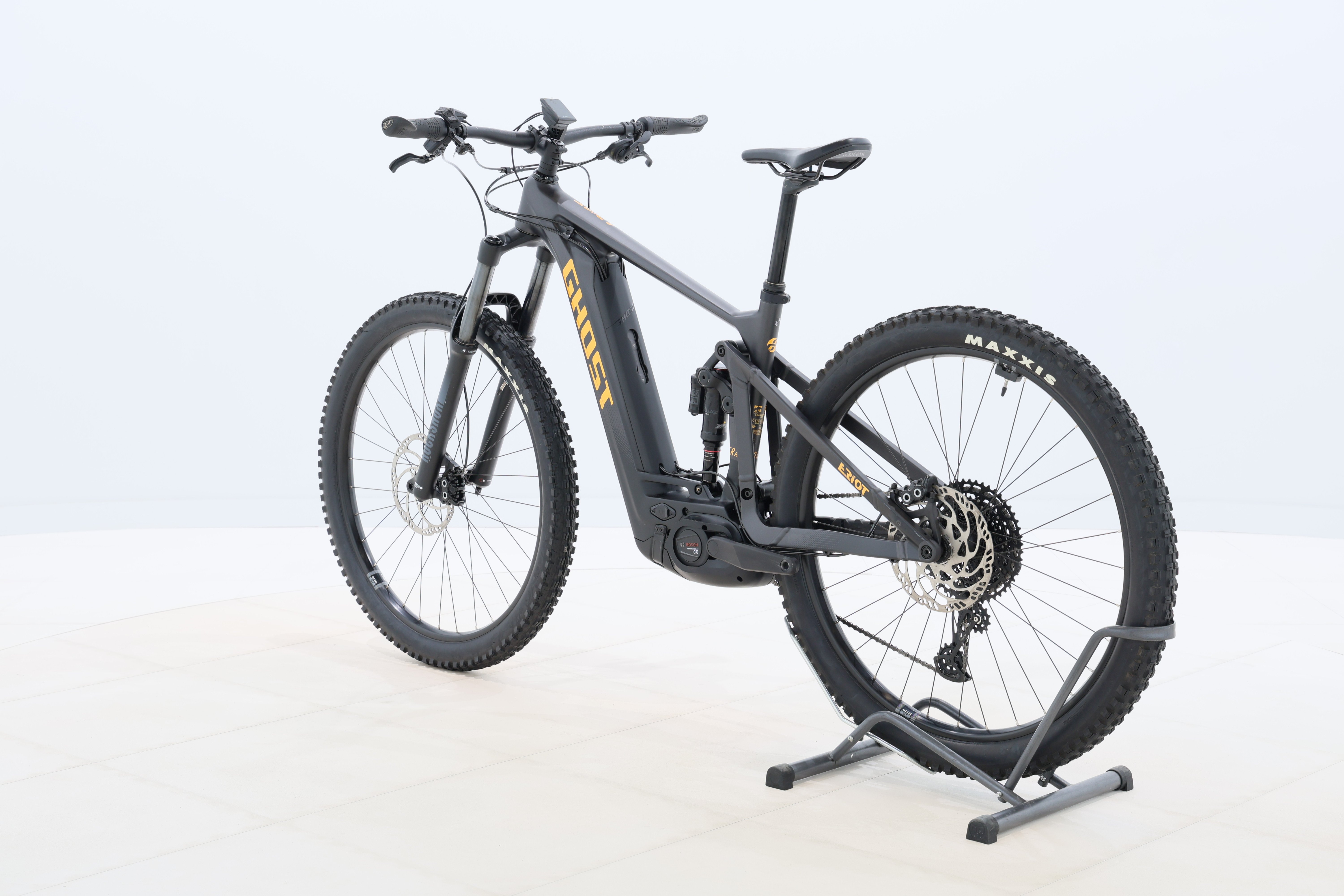 718c3341-abe3-4f79-8255-441ca3a6de42