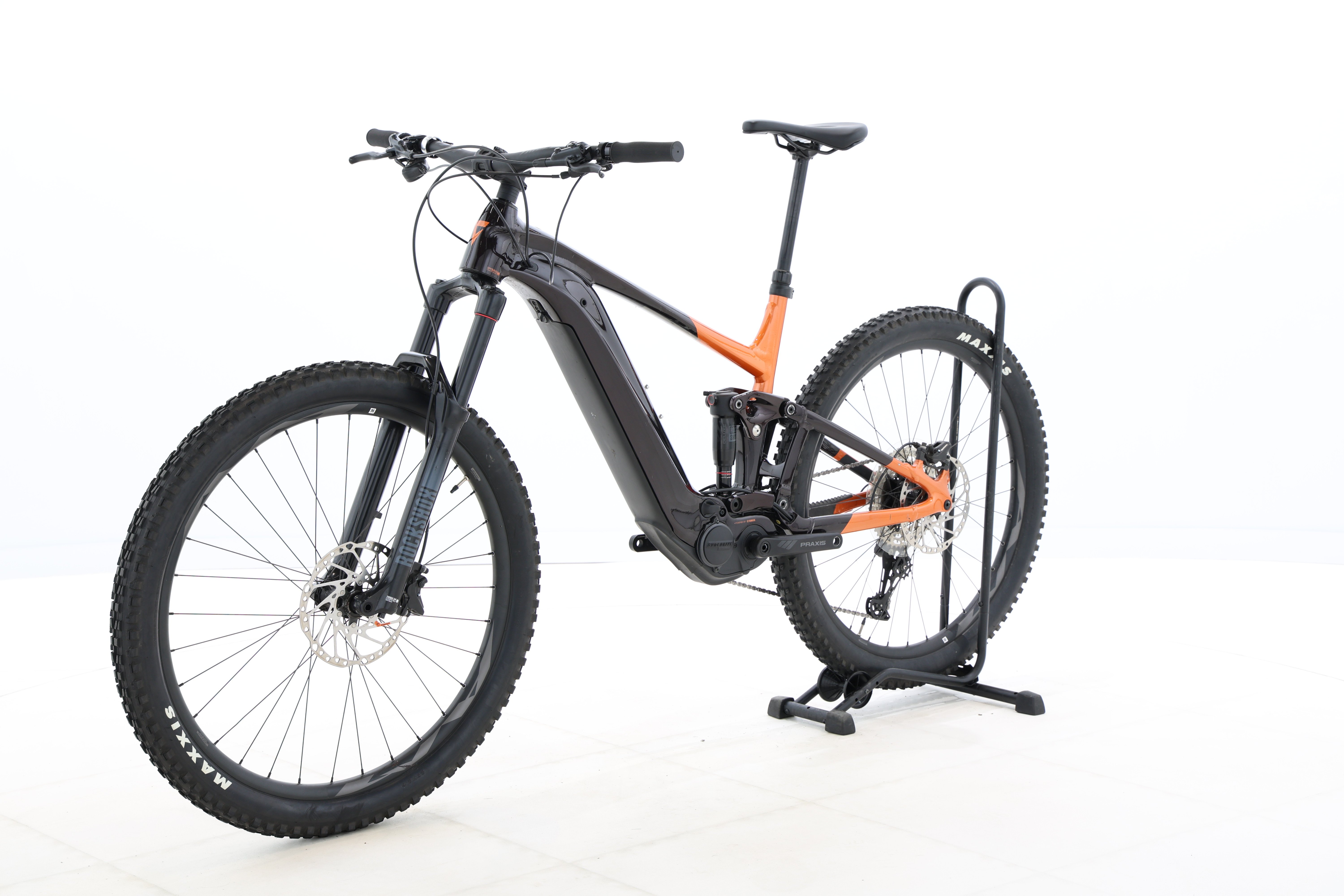 8d5b3092-e26b-4ec6-aaac-531984c29b92