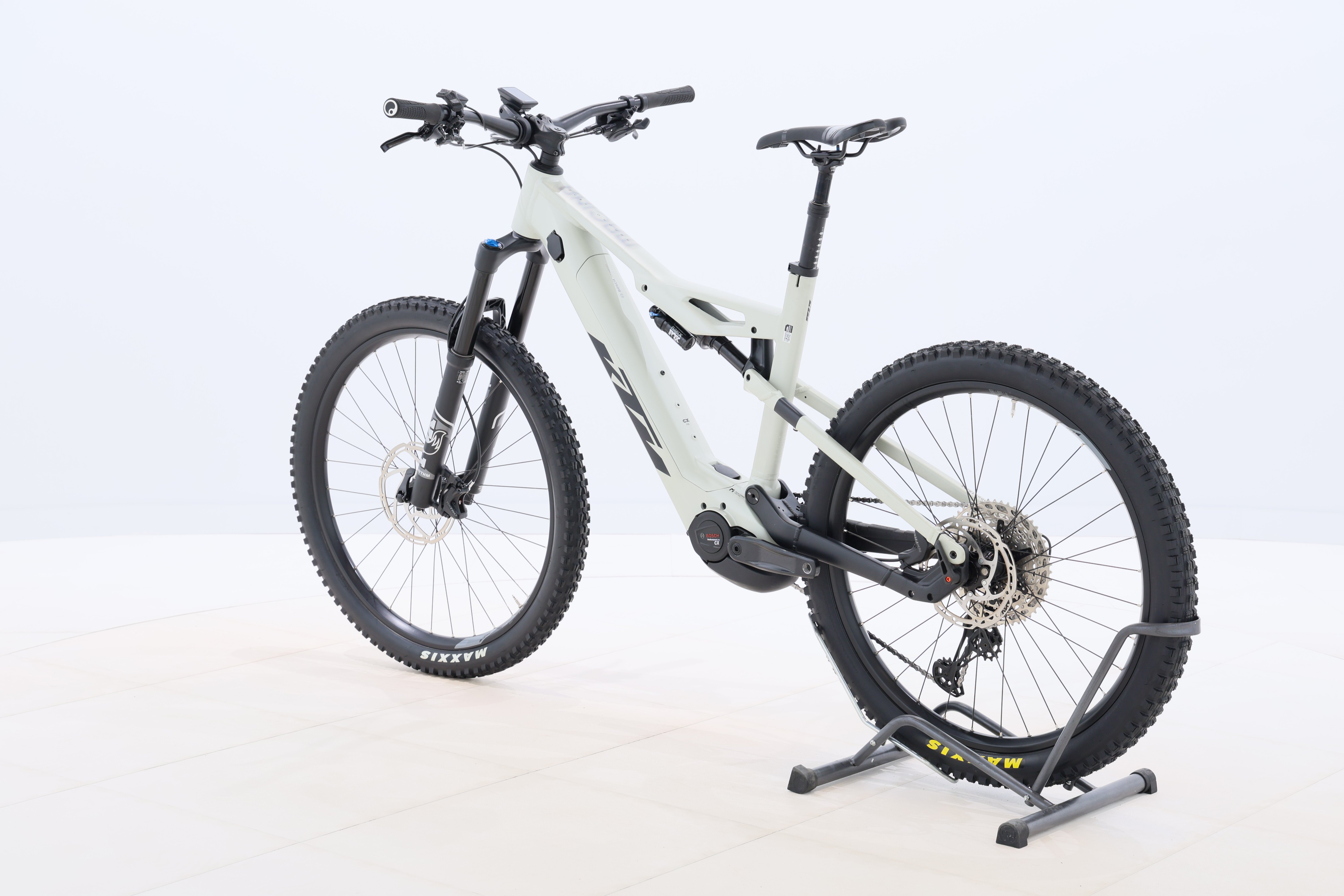 45dba085-ede1-4894-a66f-533afa9cbf1f