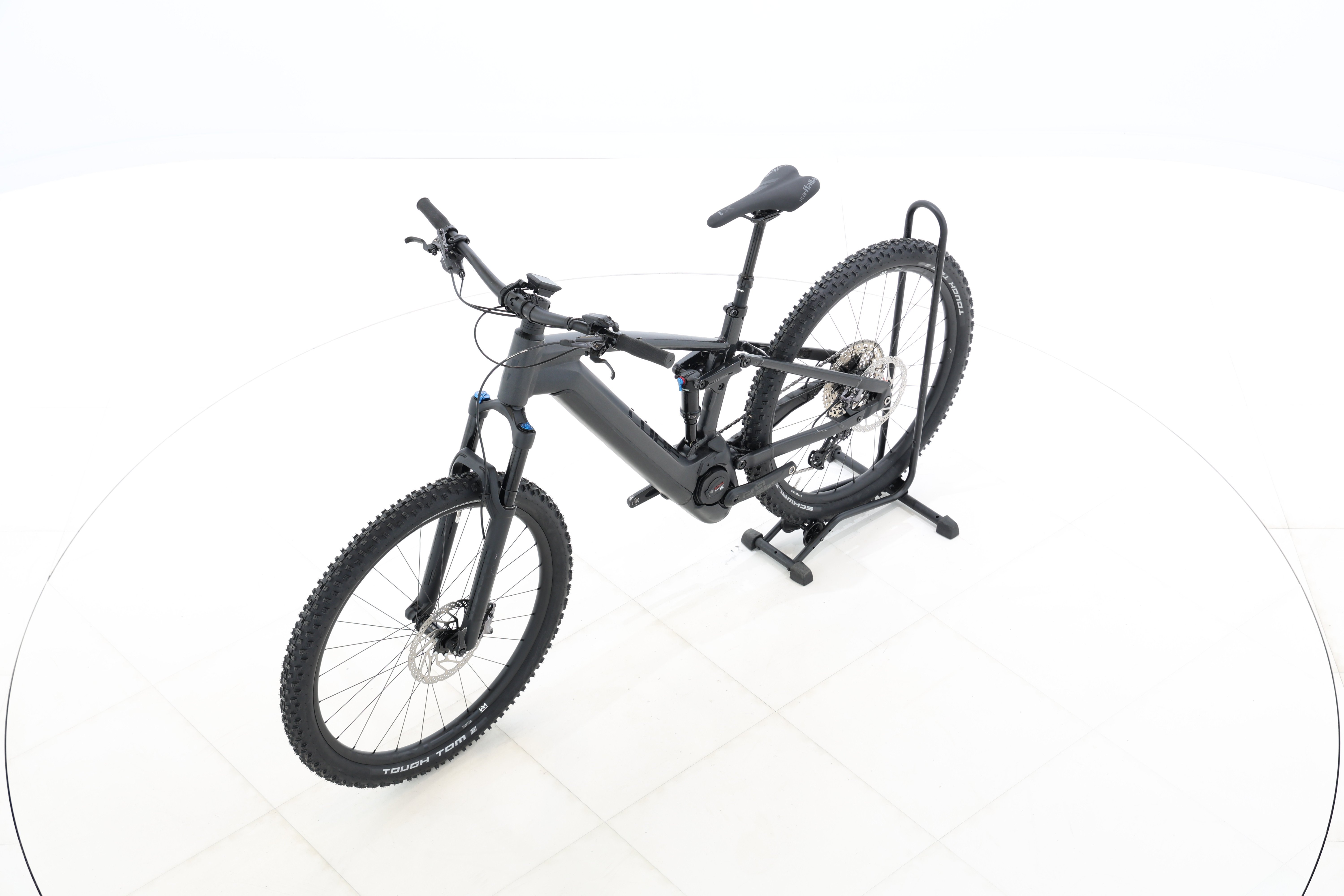 3dfa45d8-3aac-4000-a4d9-1c555a6b7a8c