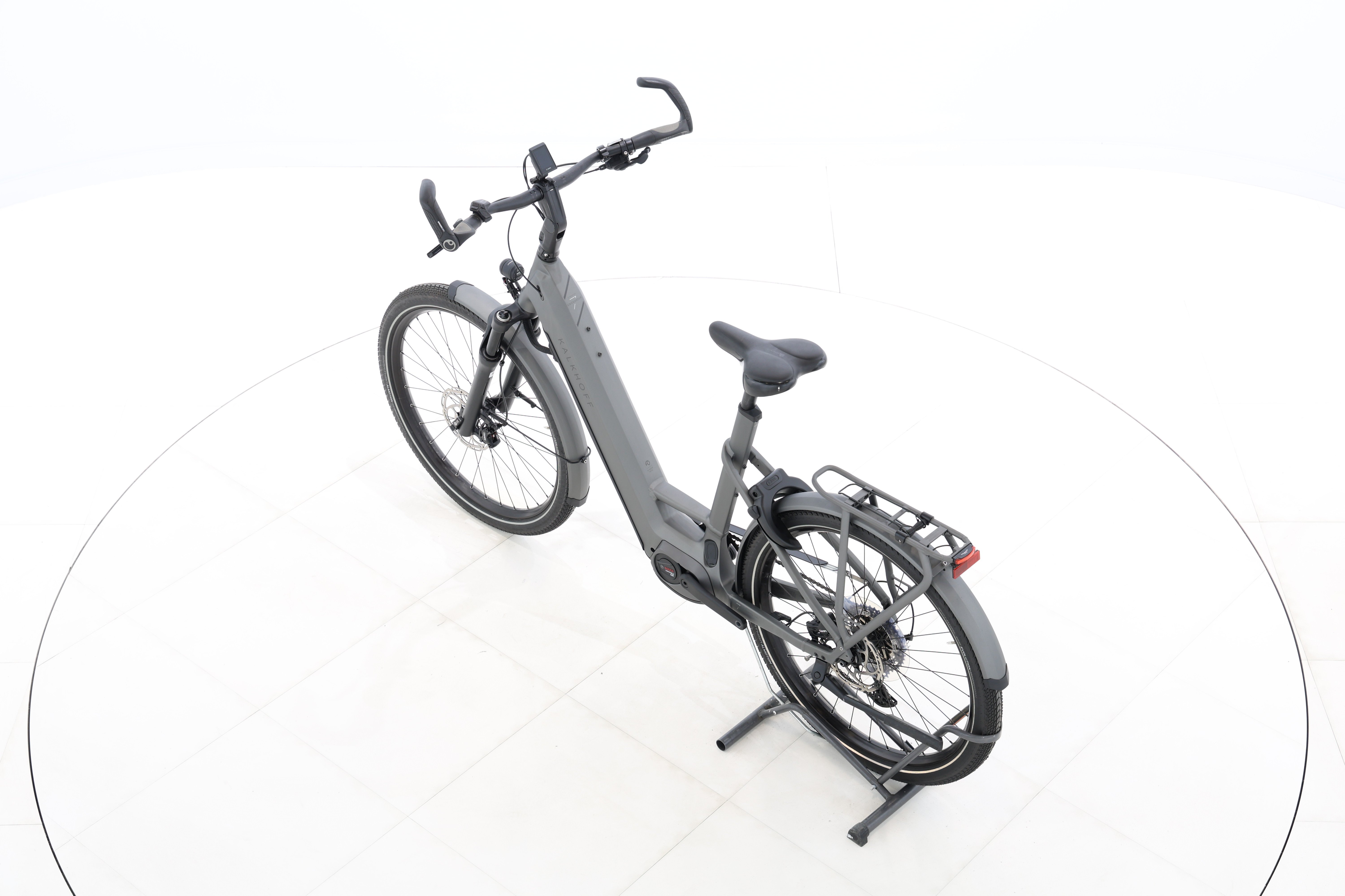 81eb62af-68d6-449a-962f-6c0a45955d09