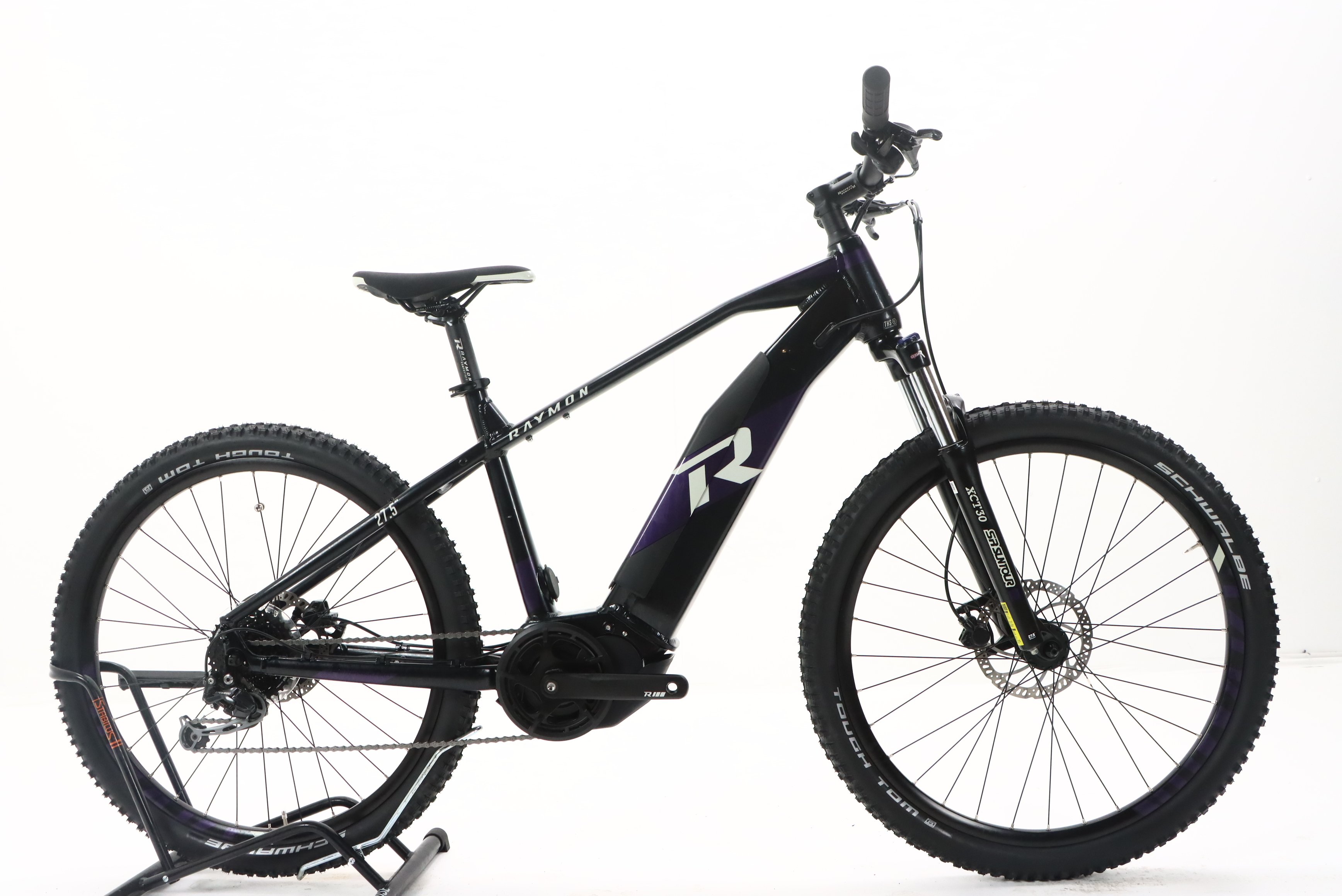 f58f3d63-9275-49f3-ab18-d3744e555010