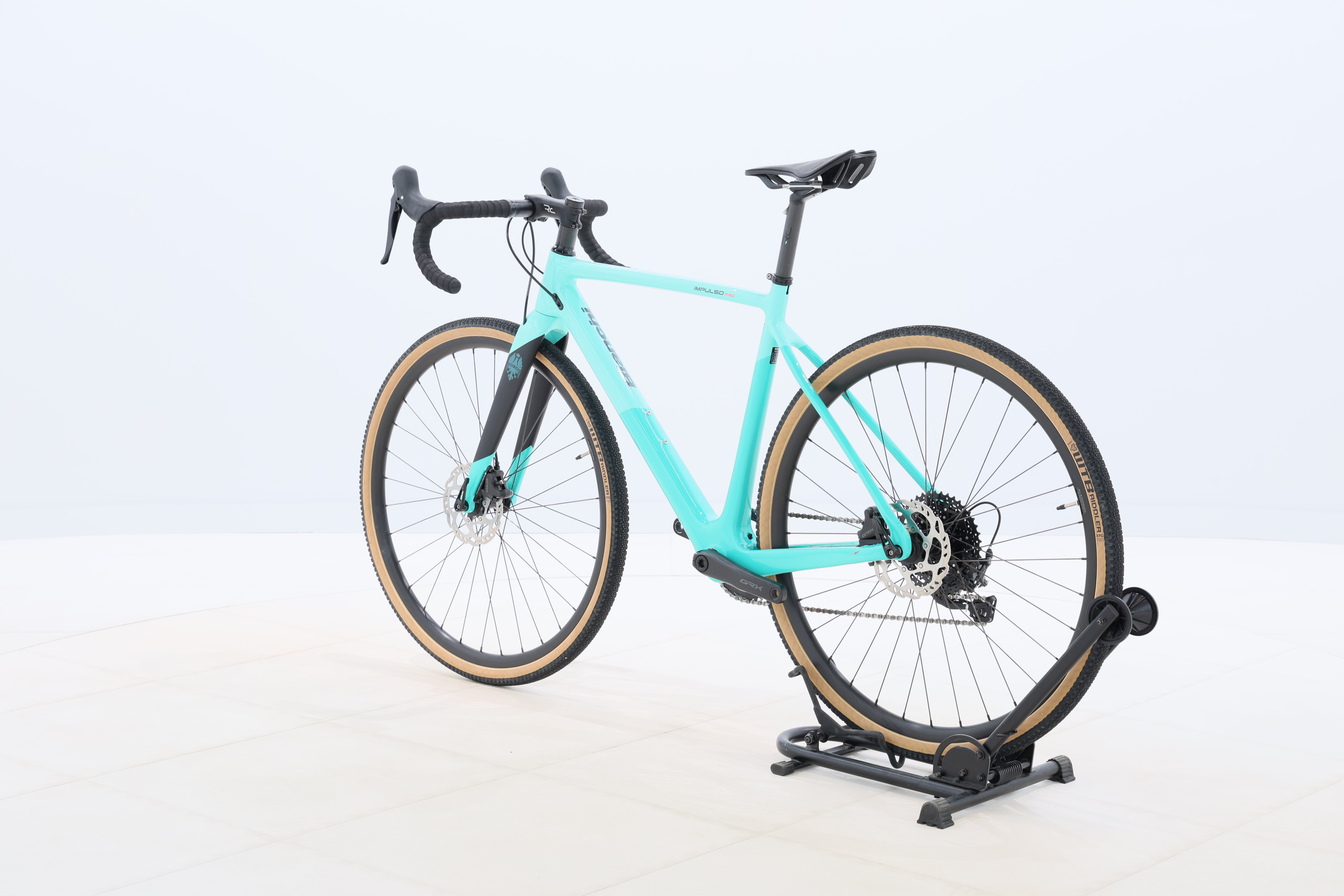 25a4a91e-6262-4ea5-820e-fdfb6a00b2e1