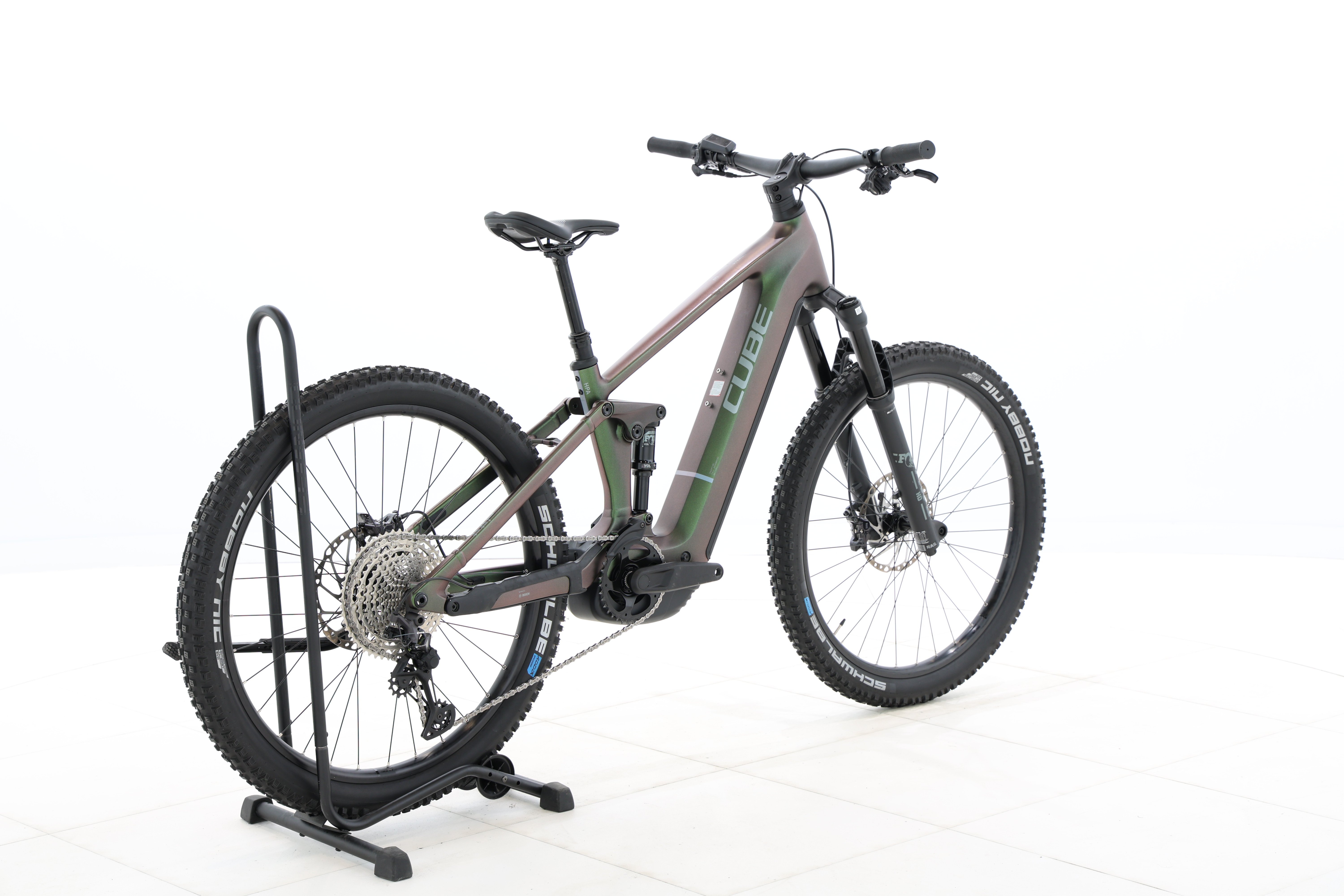 0fbf3879-4176-4efd-b53c-1e59ee3d5f3d