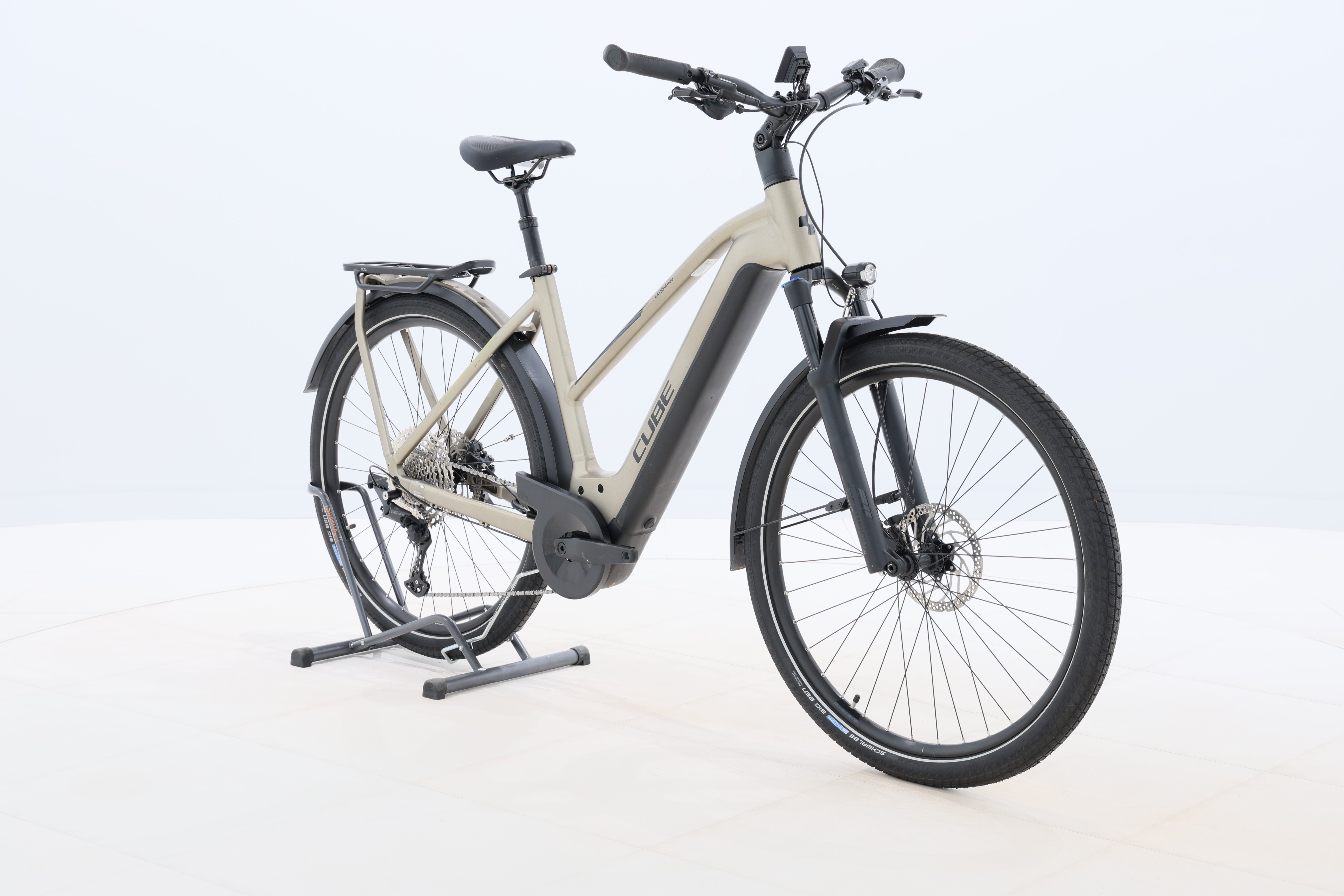 a481abee-8a75-472e-9363-1b4cb21957ef