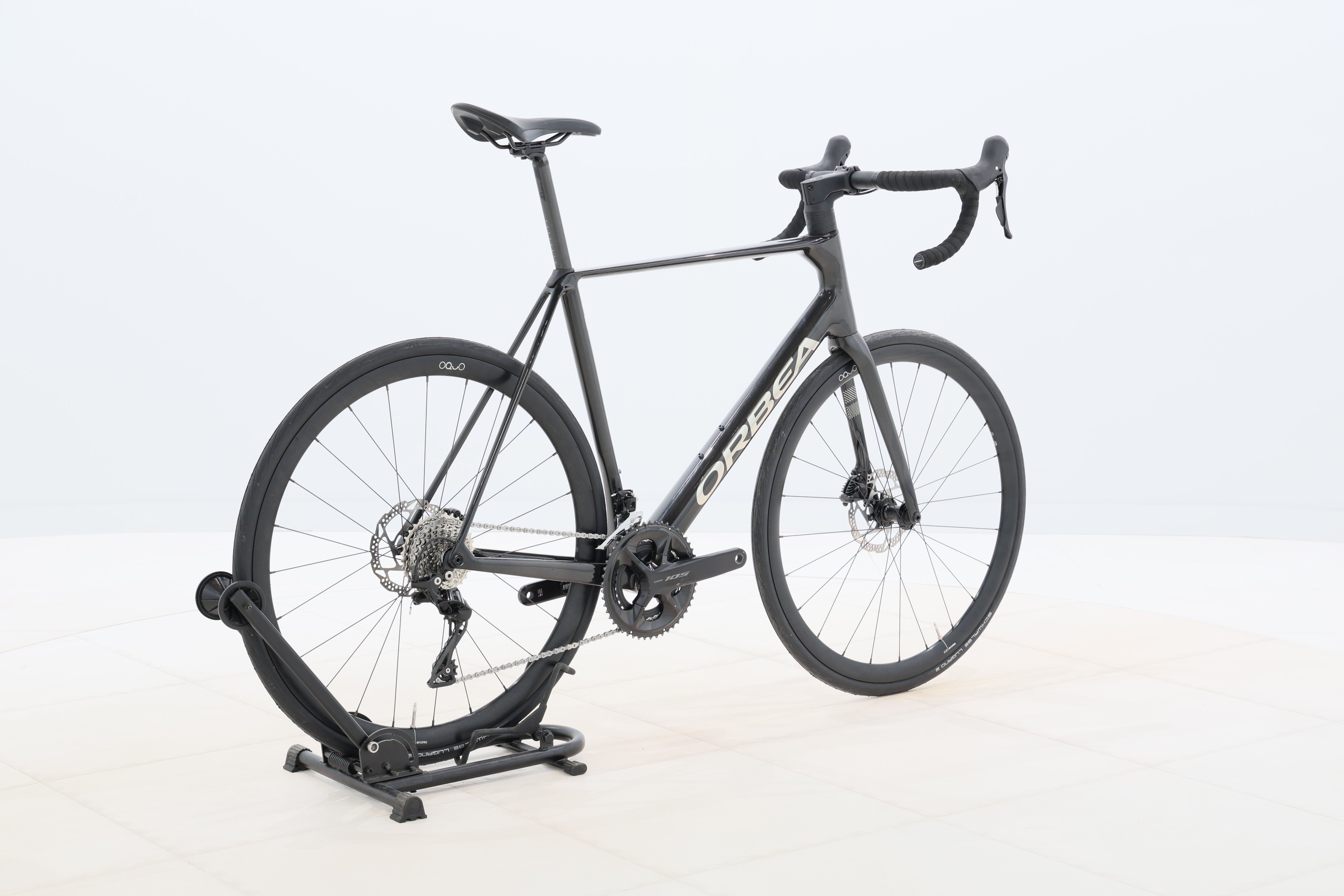 ef637dc4-2244-4e74-b187-9921a1869ea5