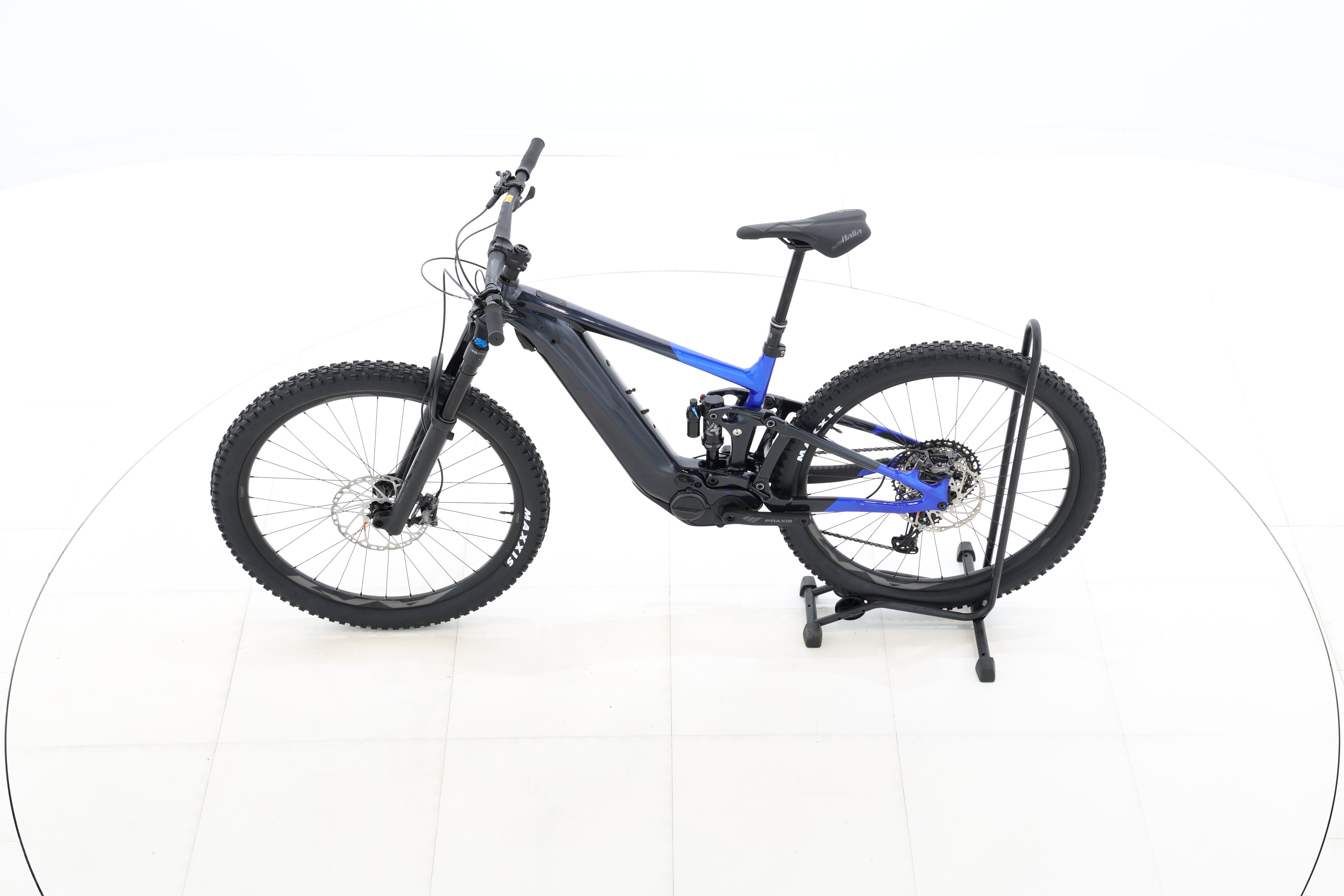 54f4c2c6-f3a2-403a-bf07-d28dc5630a84