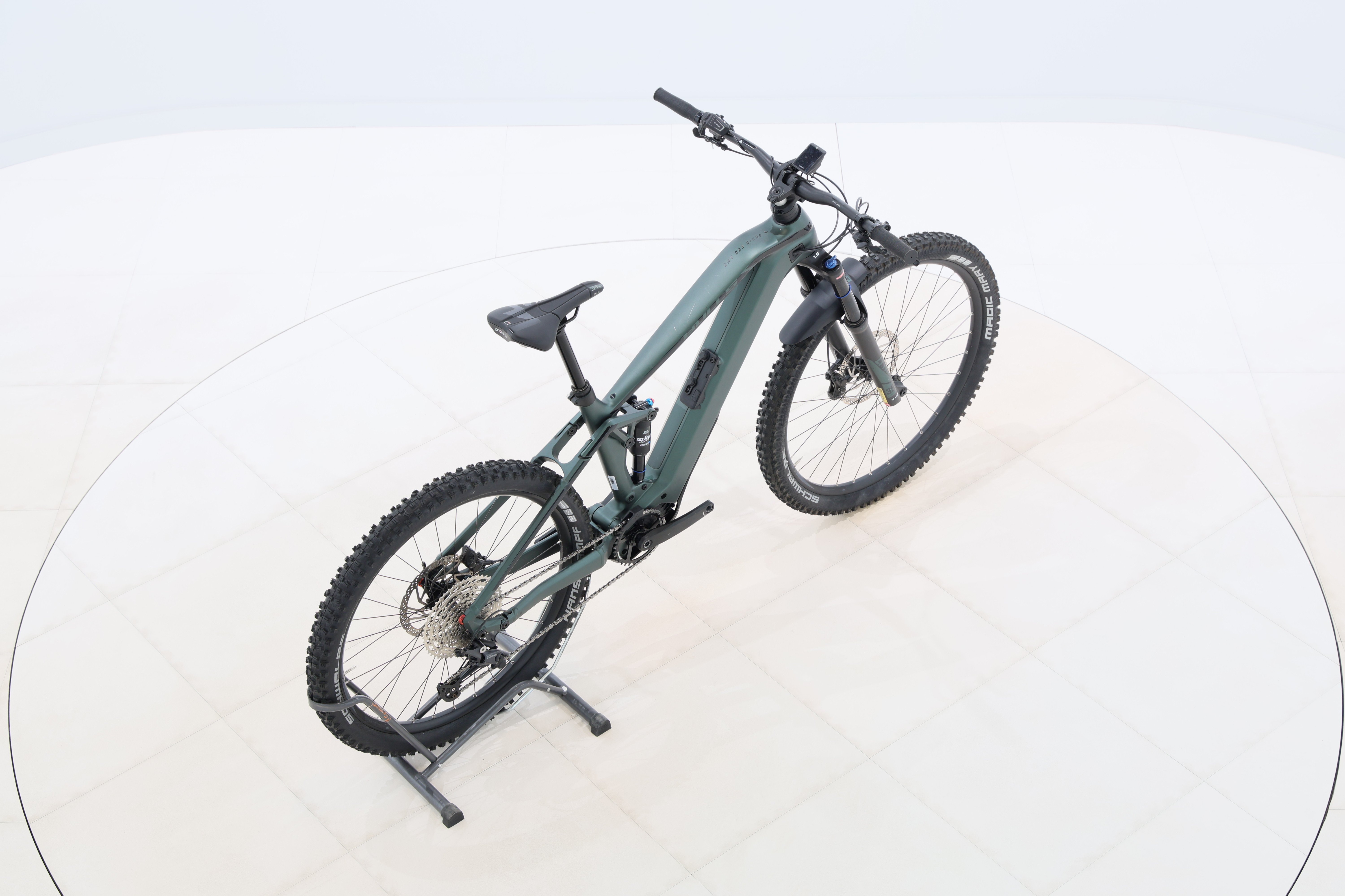 8b325343-de38-497c-90ed-aff6fa59ea27