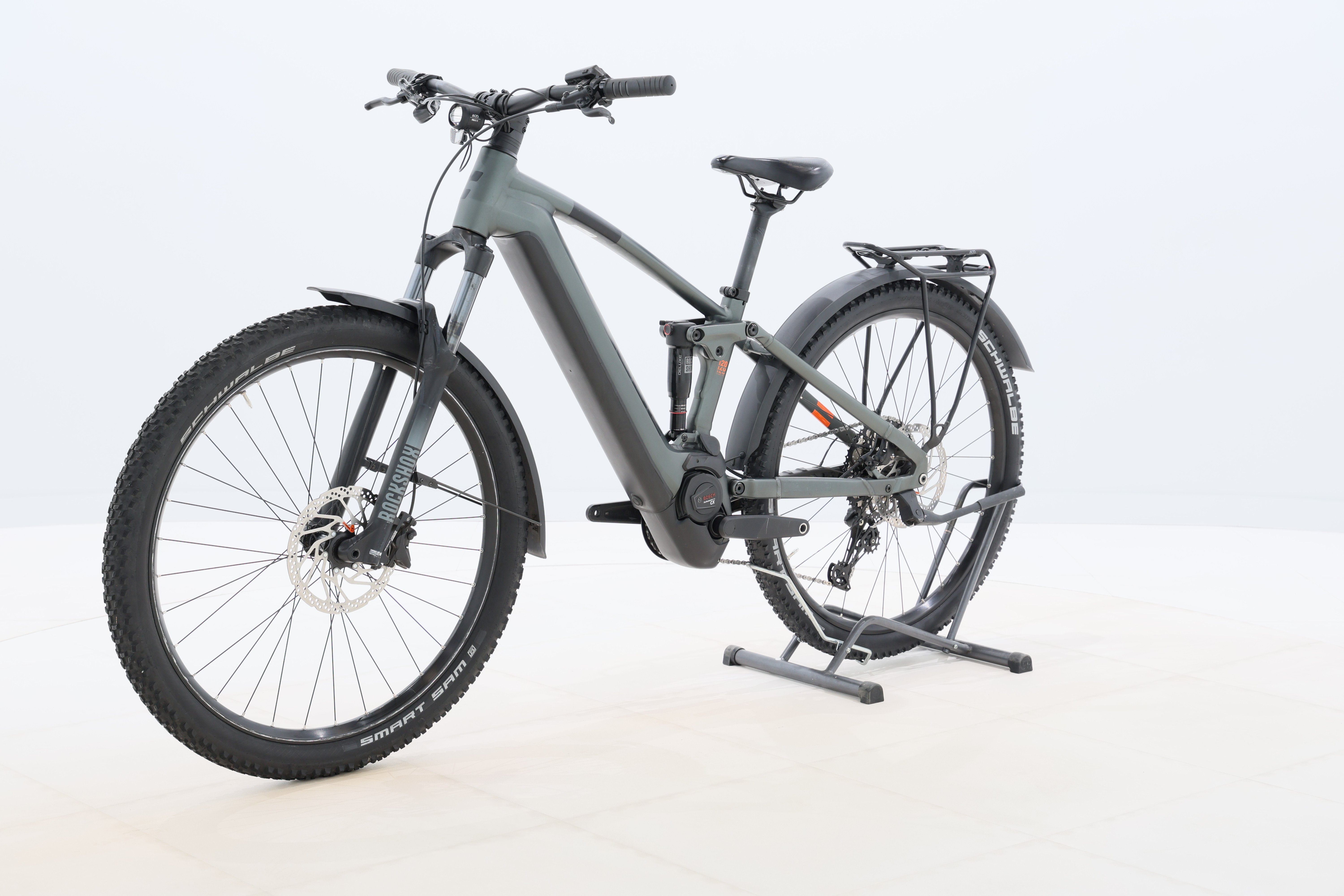 e8a9b0f9-22b8-4f9f-b2eb-4cd12482c344