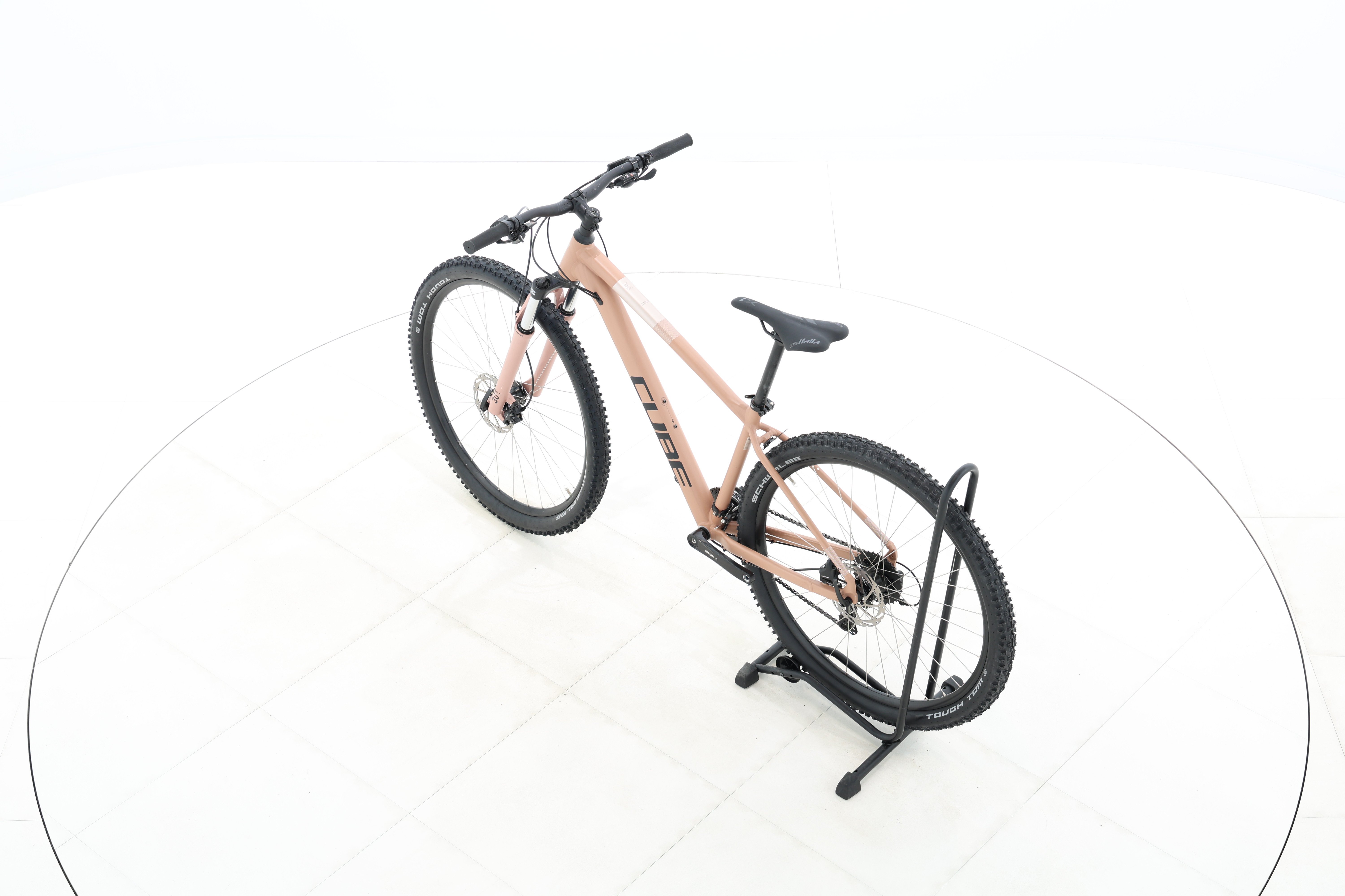 26d3e4ed-1189-427c-877a-58a857c51c4c