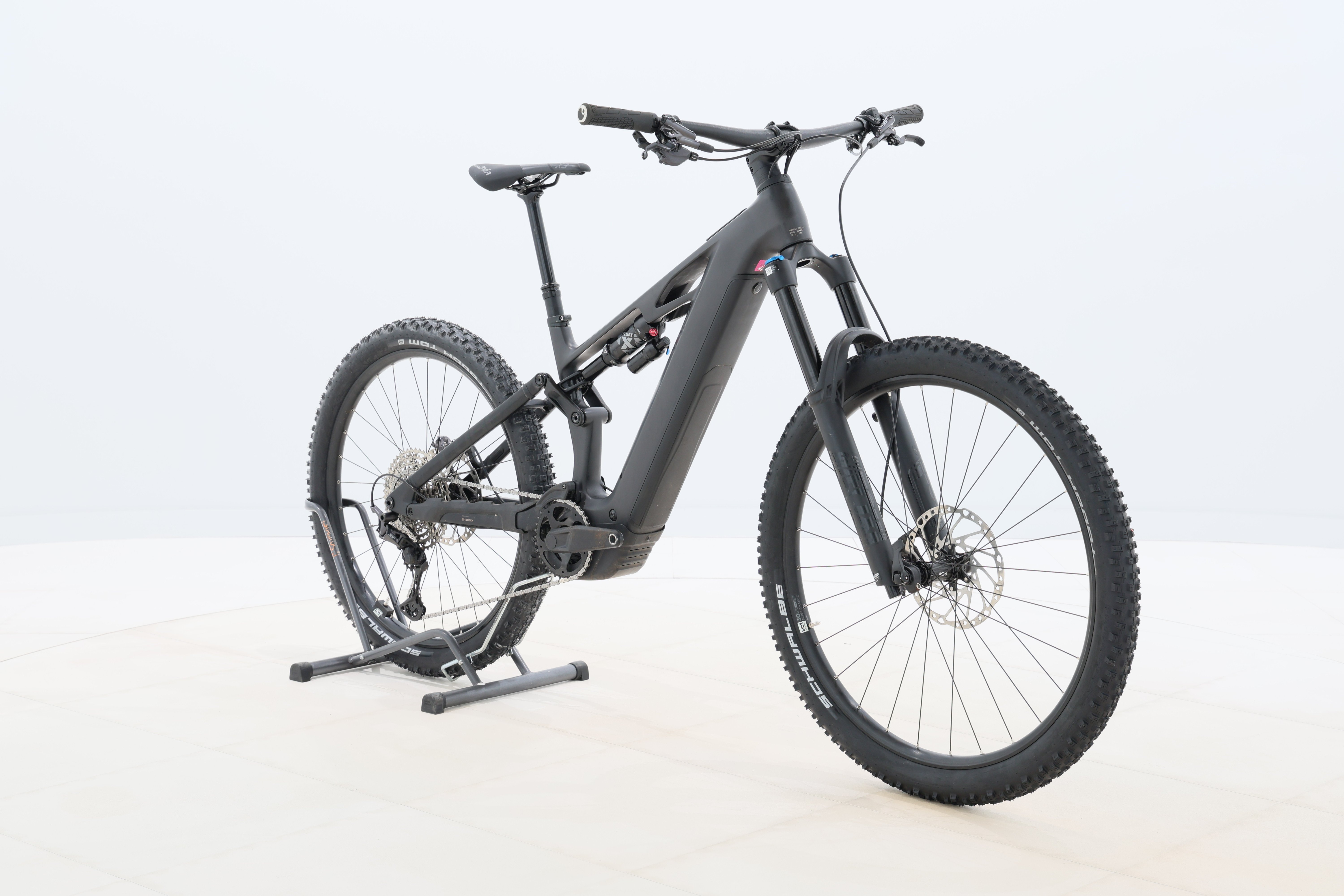 a135be99-d7cf-4dba-a84d-650164558b66