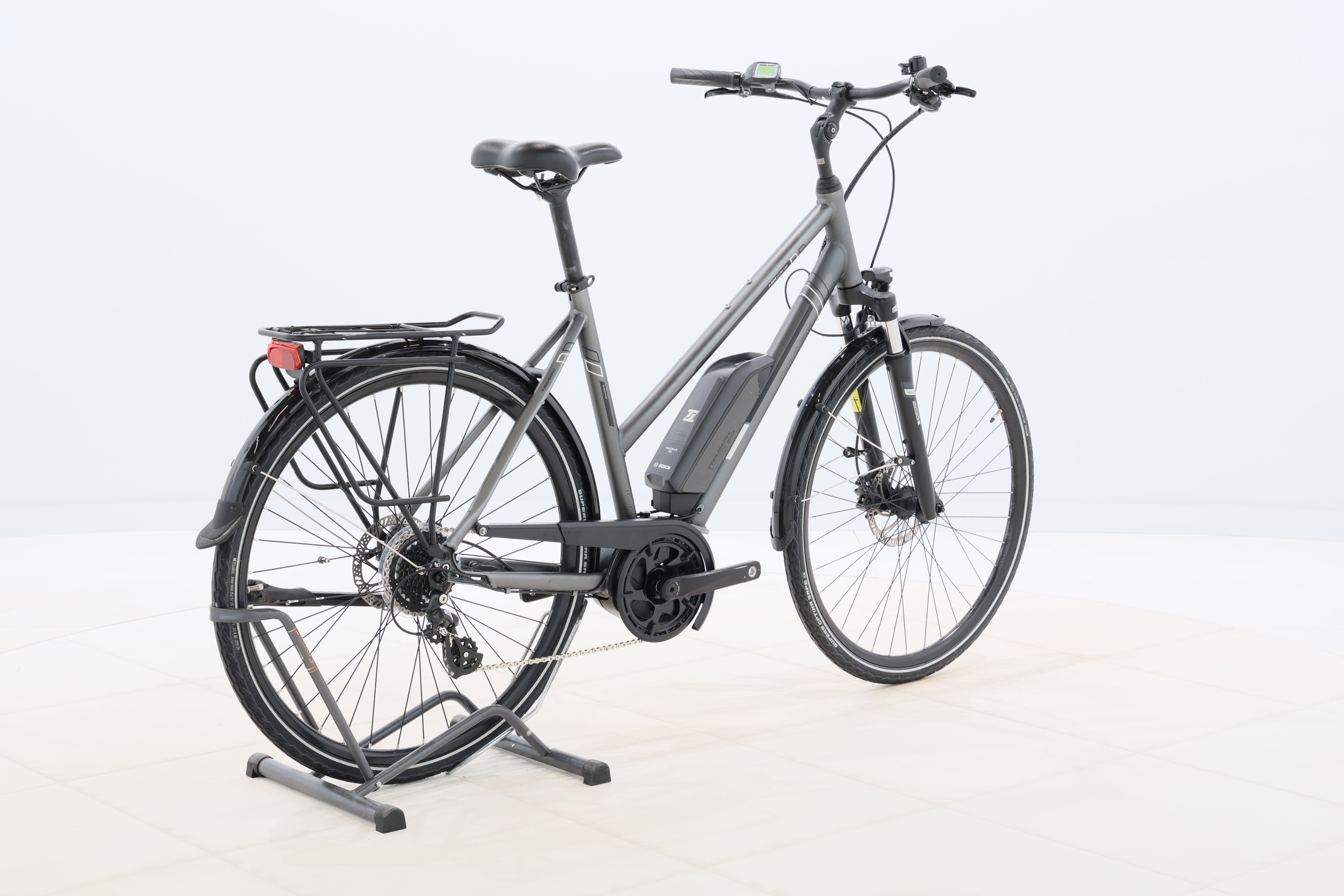 c0d689f4-3933-4201-8b95-af18ba90854a