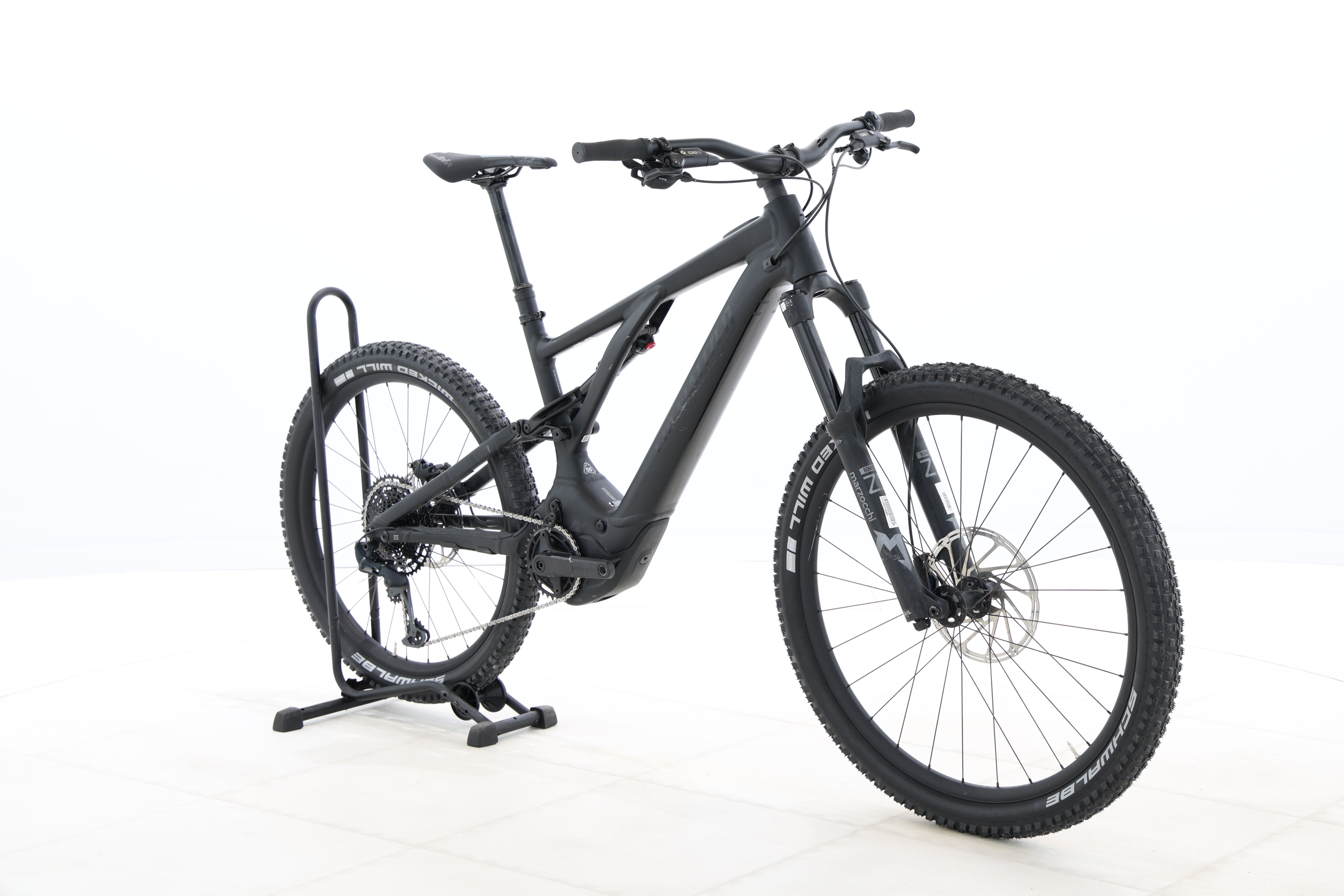 df0b311a-3d5b-49a8-b301-ae3b76e58722