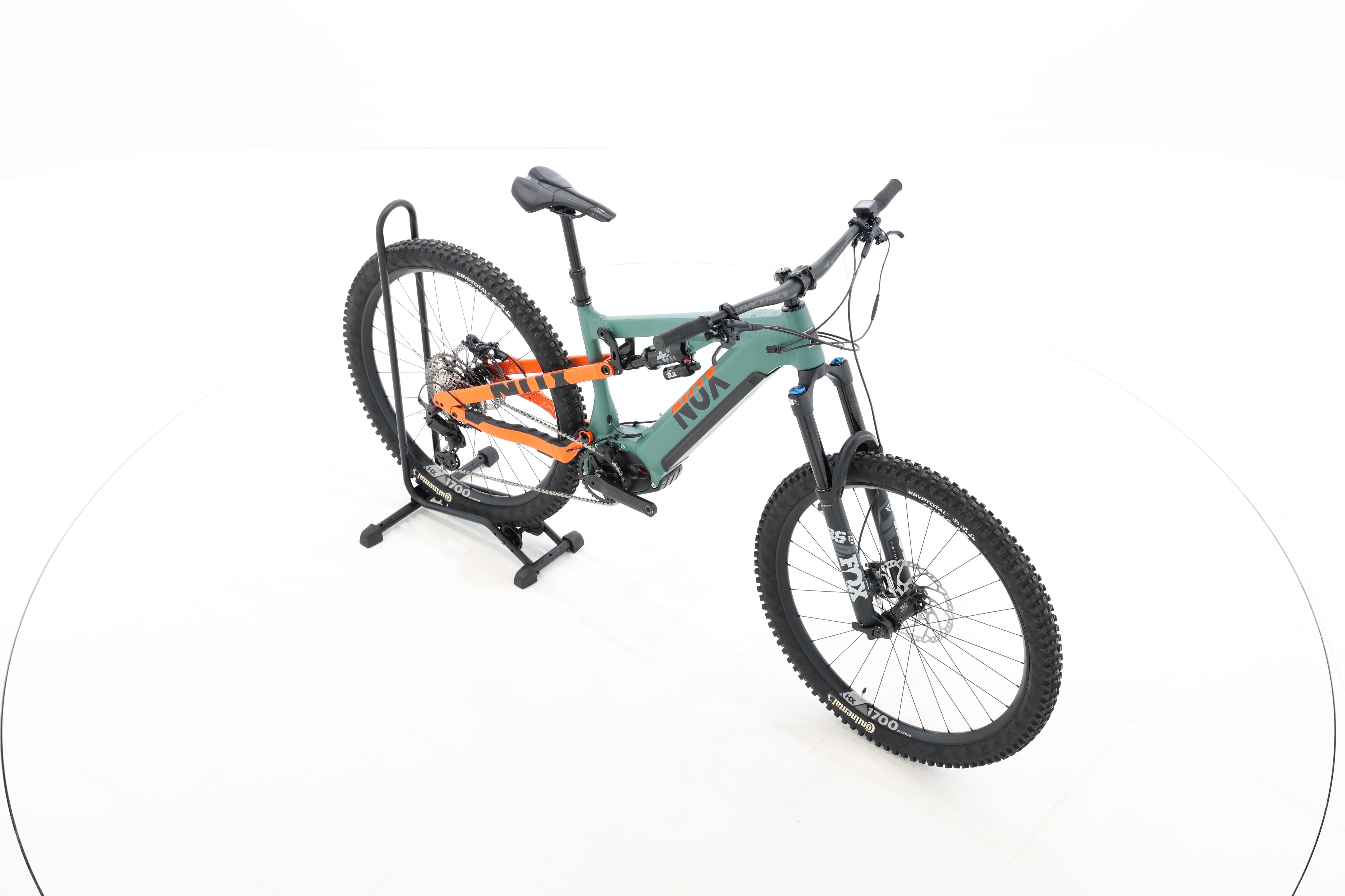 1c790d6b-2b57-4fad-9865-2bf3bada57d7