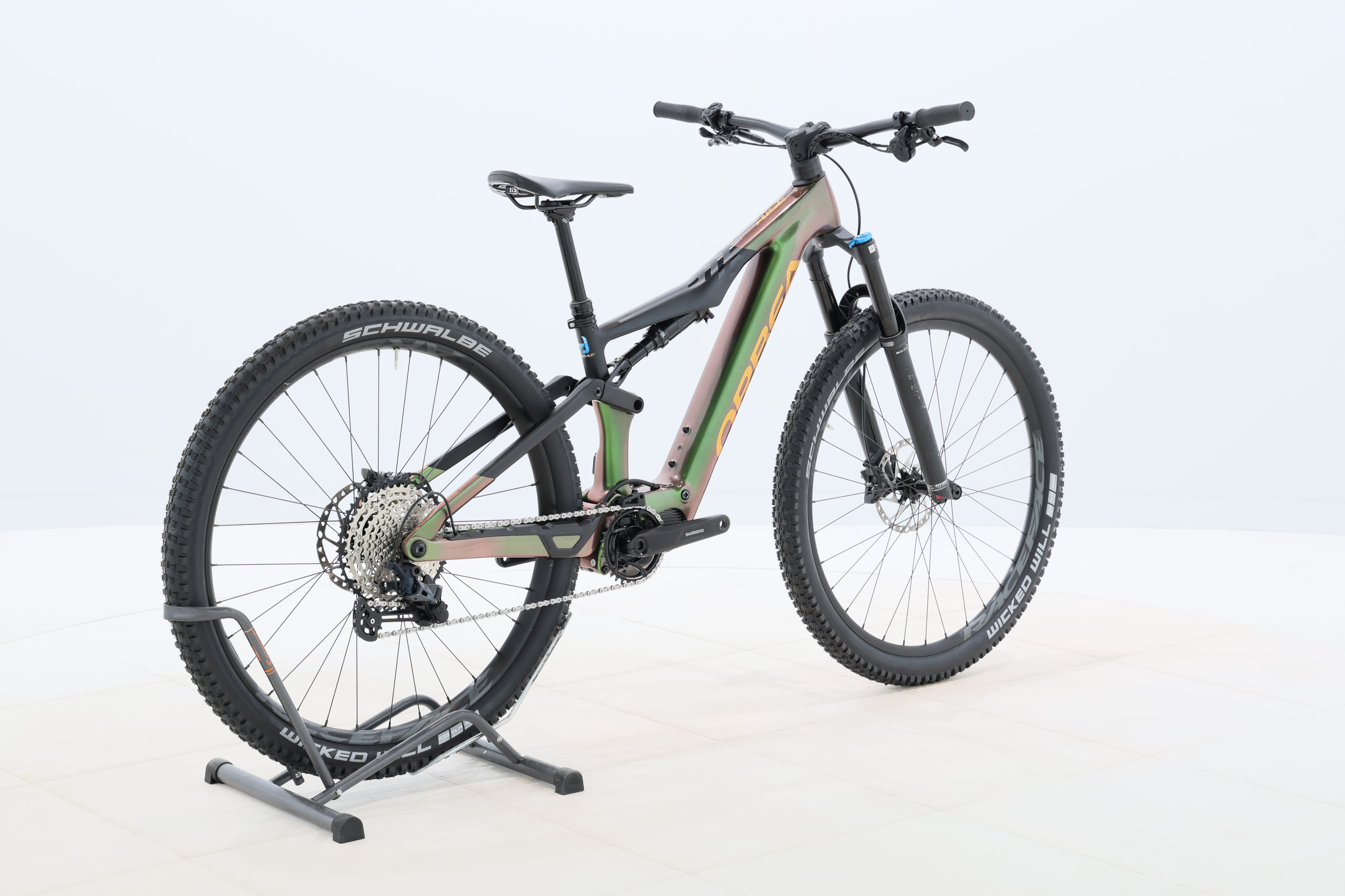 ea49107d-b88f-459a-afcf-95c6ace7b7b7