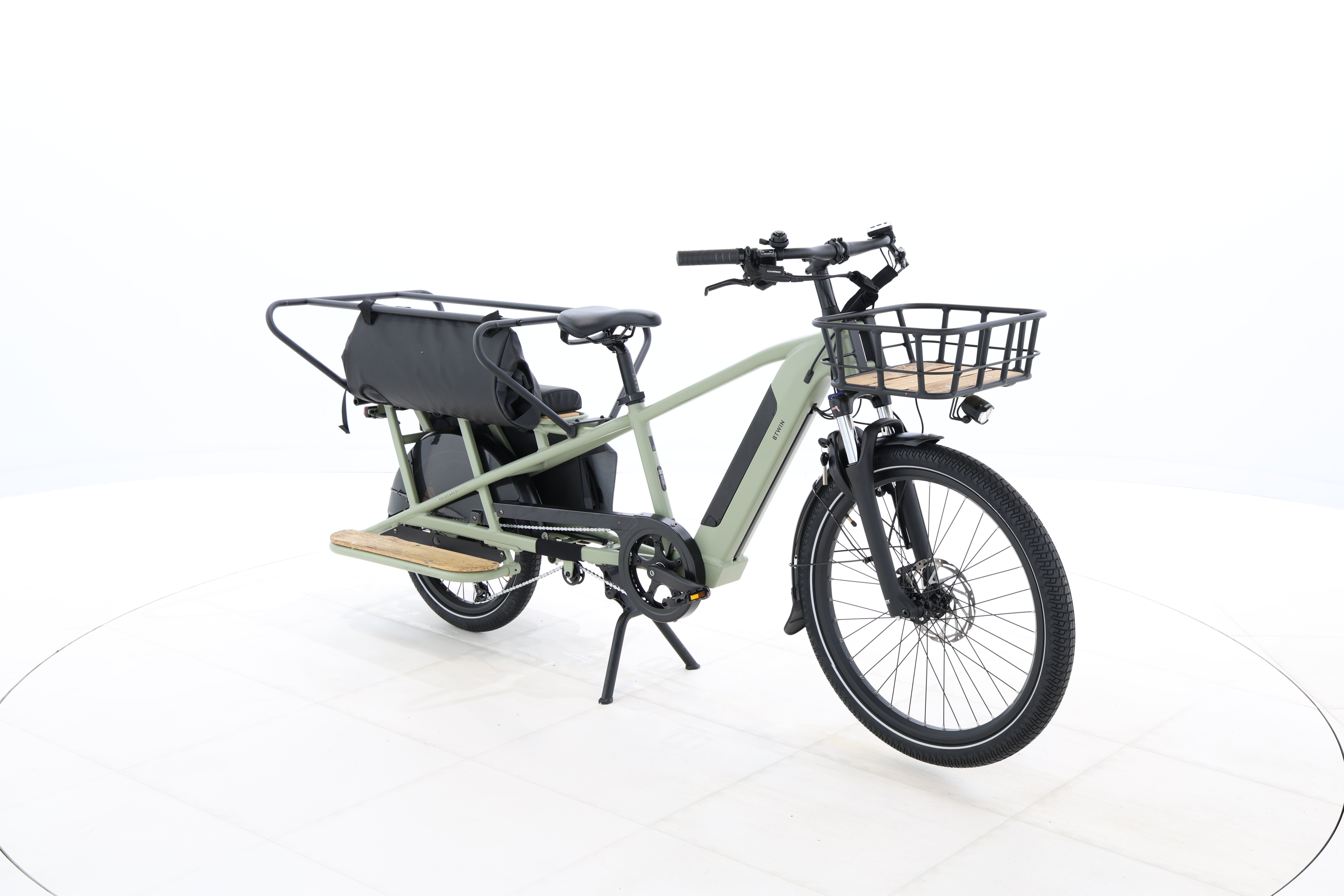 d2eaa28b-7da2-4502-affa-073bf044115d