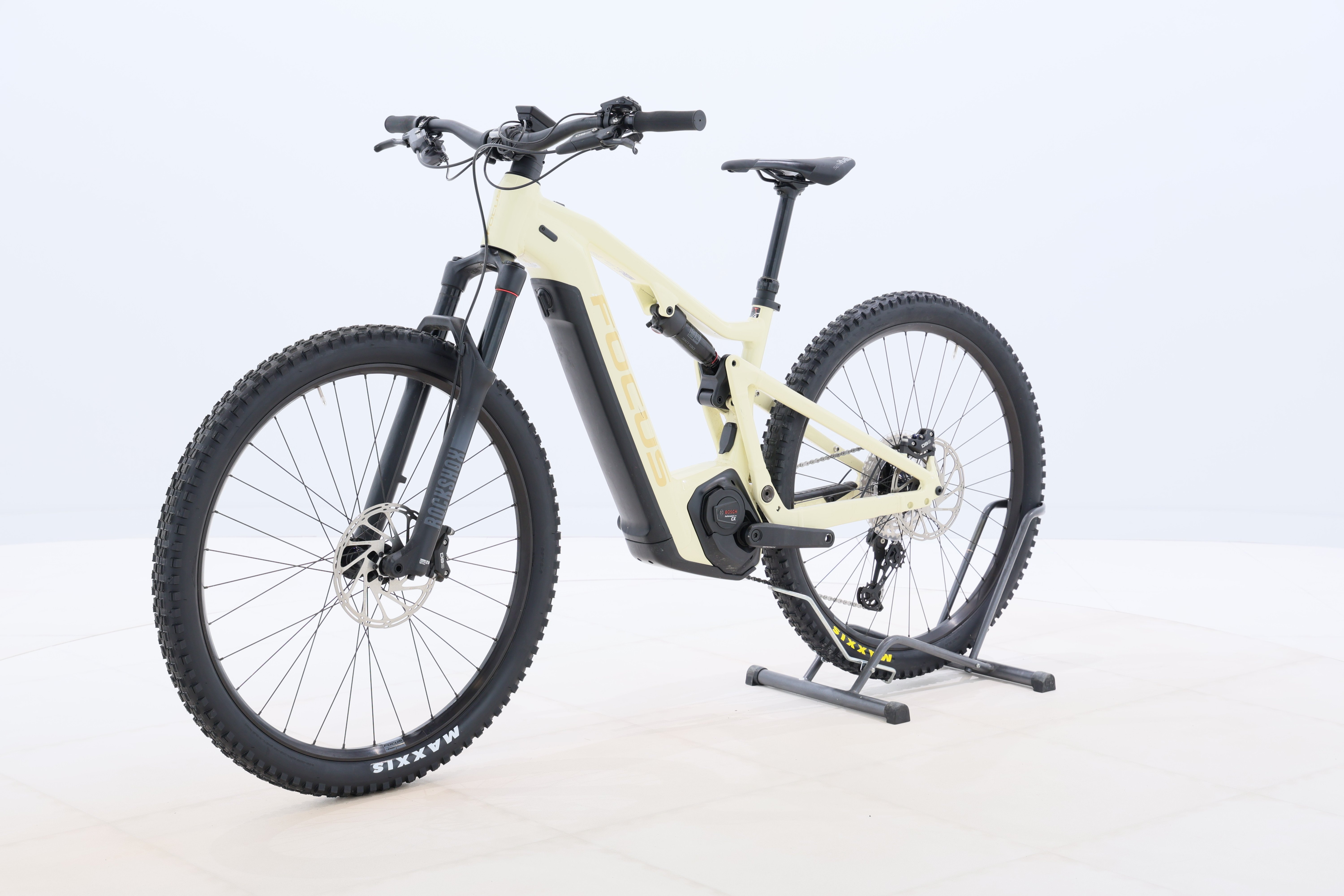 92895406-2296-47f6-9902-e195f72341a5