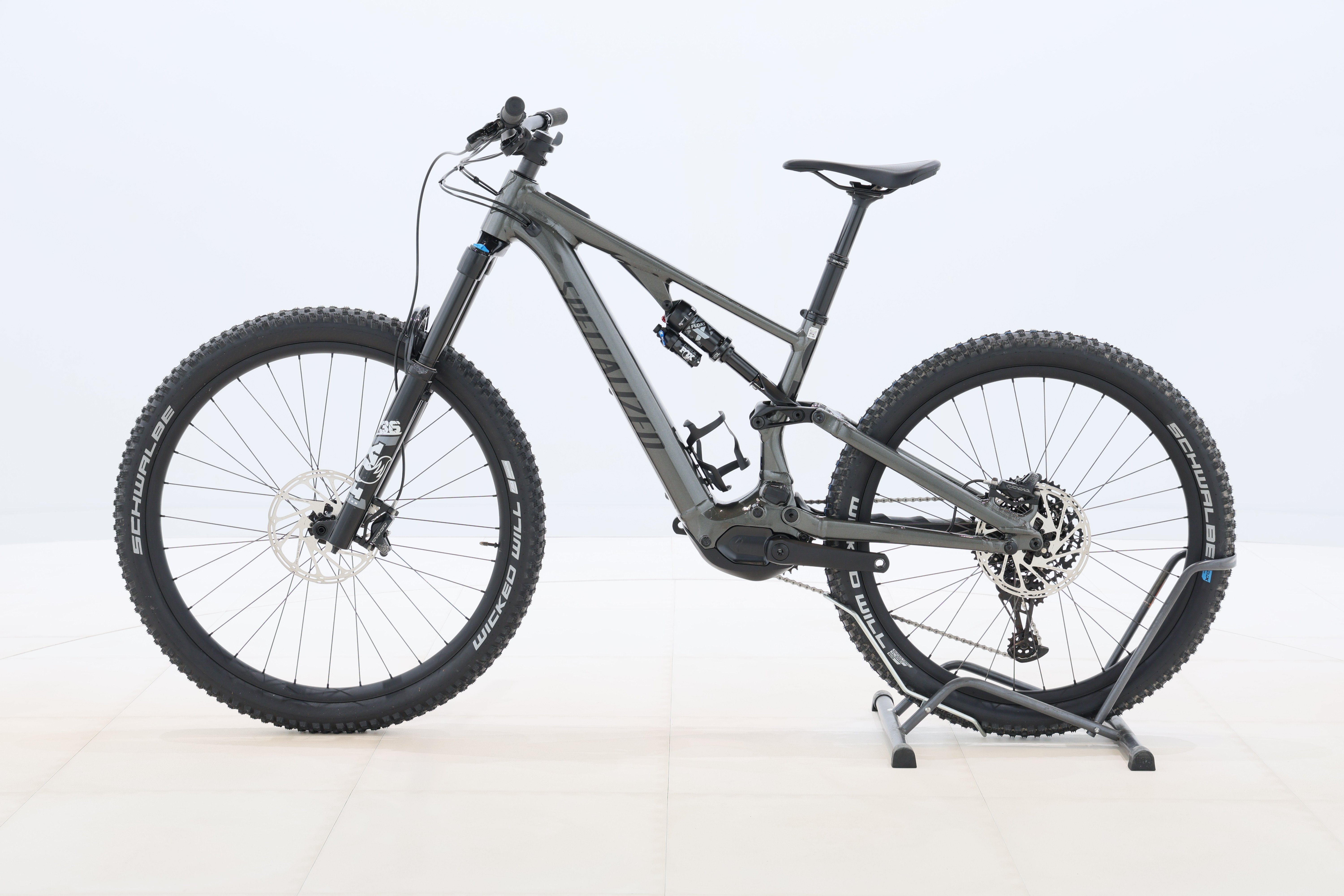 778d7cc5-0e44-44f4-bdc3-ed95e7c6b0bd