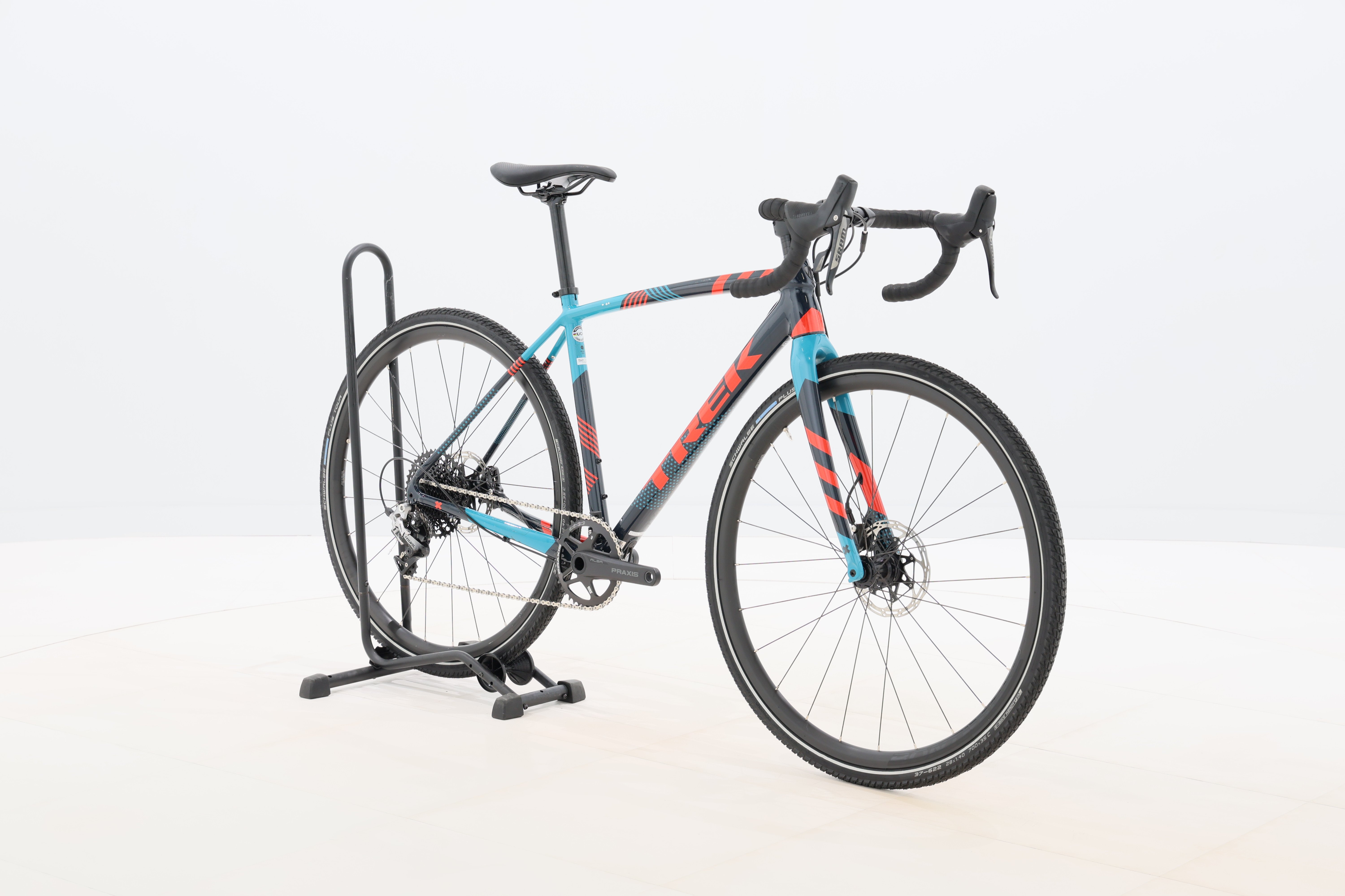 a1cc65aa-7afb-4195-8249-788b1e8d0b76