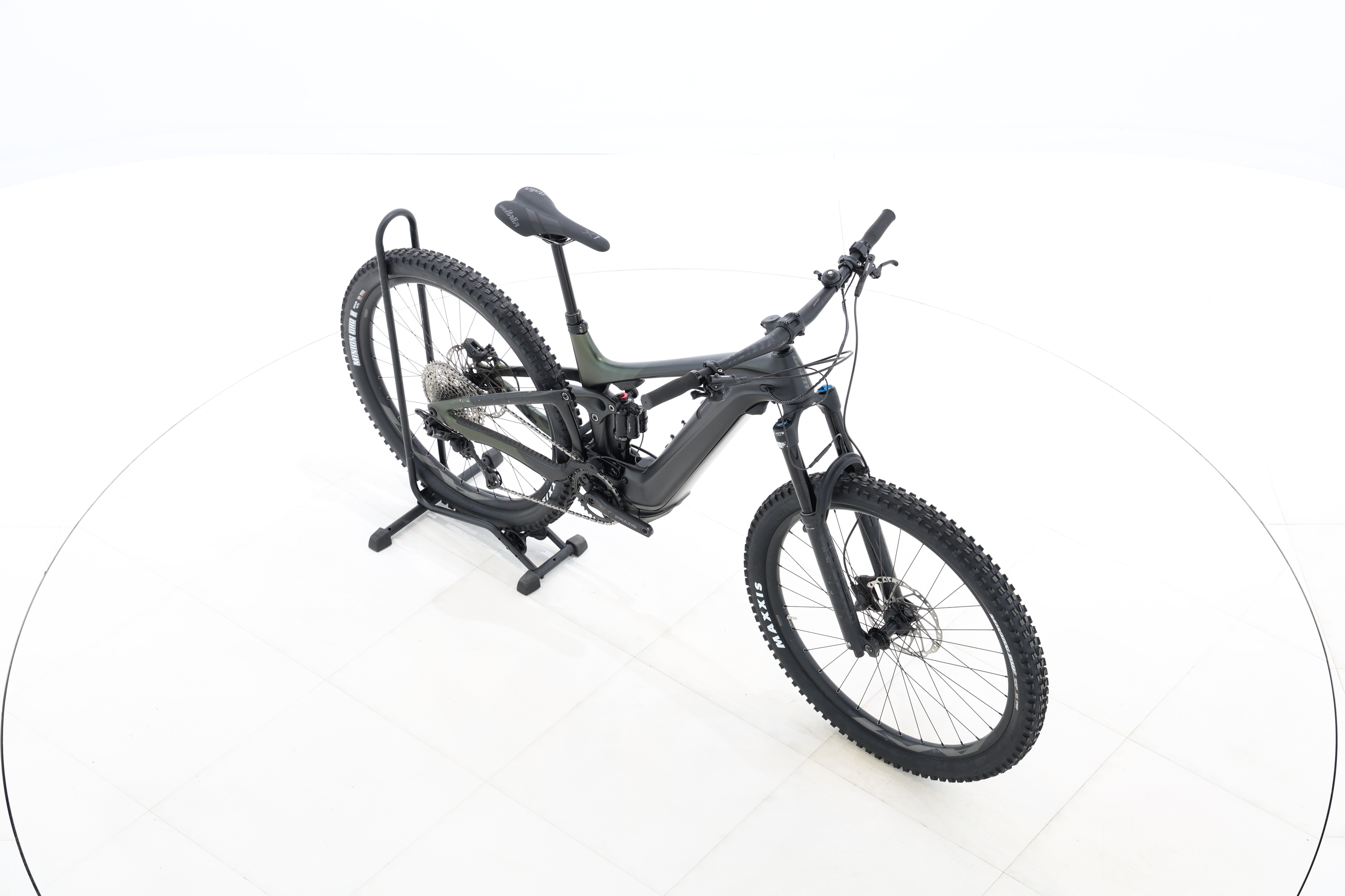 ad14fdb4-4b4c-4fd6-8cca-cb5b6d79319b