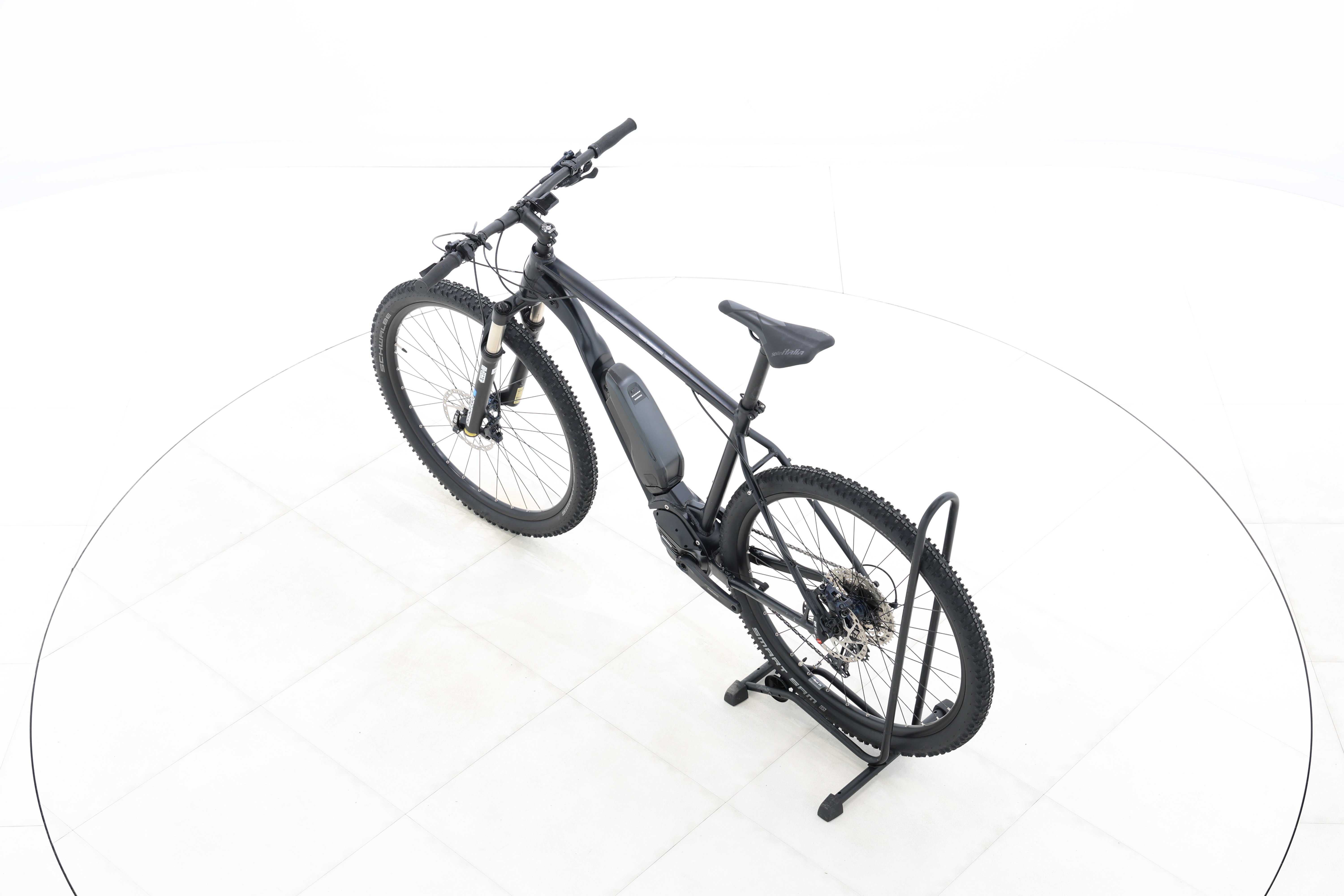 99979163-9f9d-46af-8abf-136621f1091c