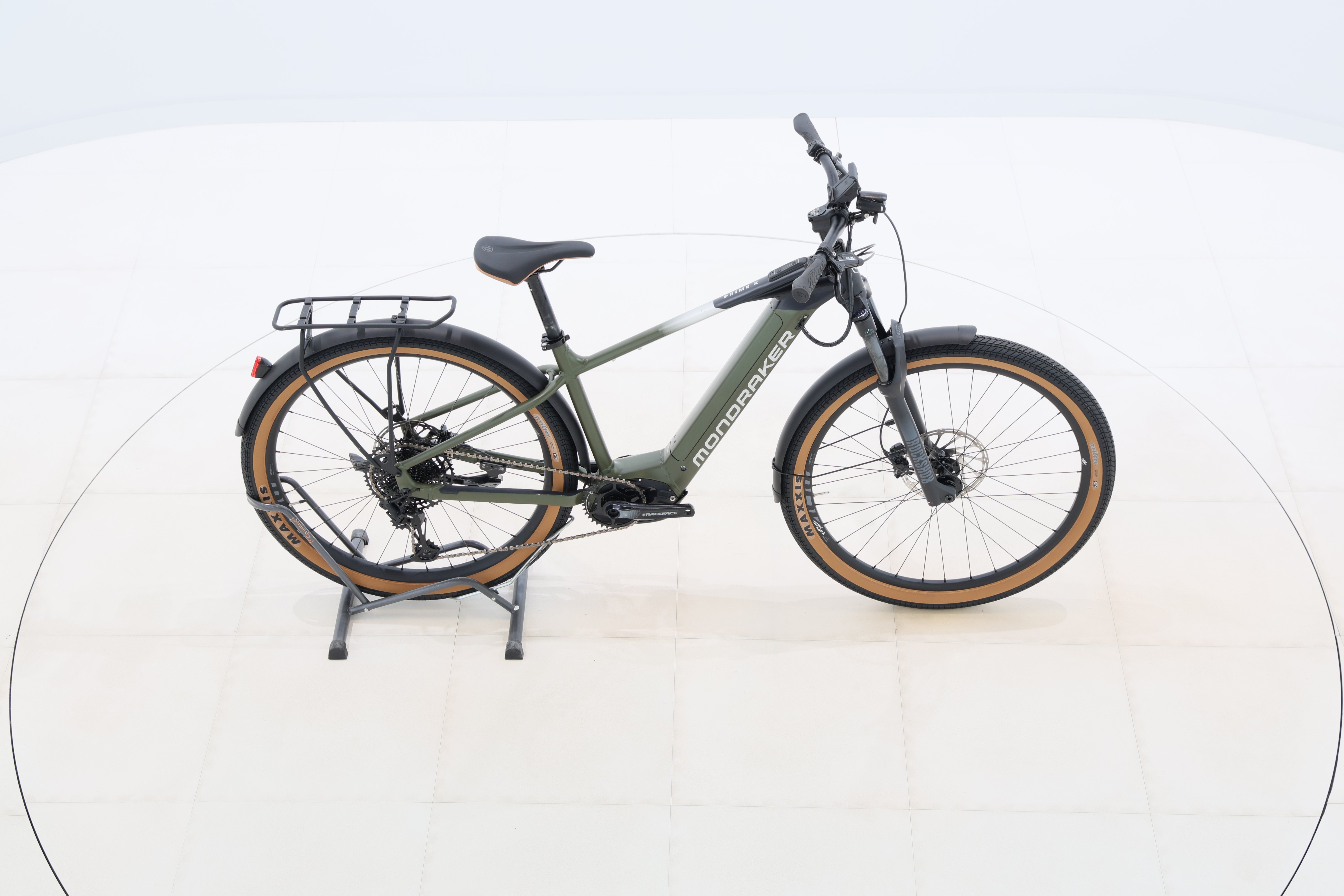 2baacdc8-006c-49e1-943d-c33d89f1d64f