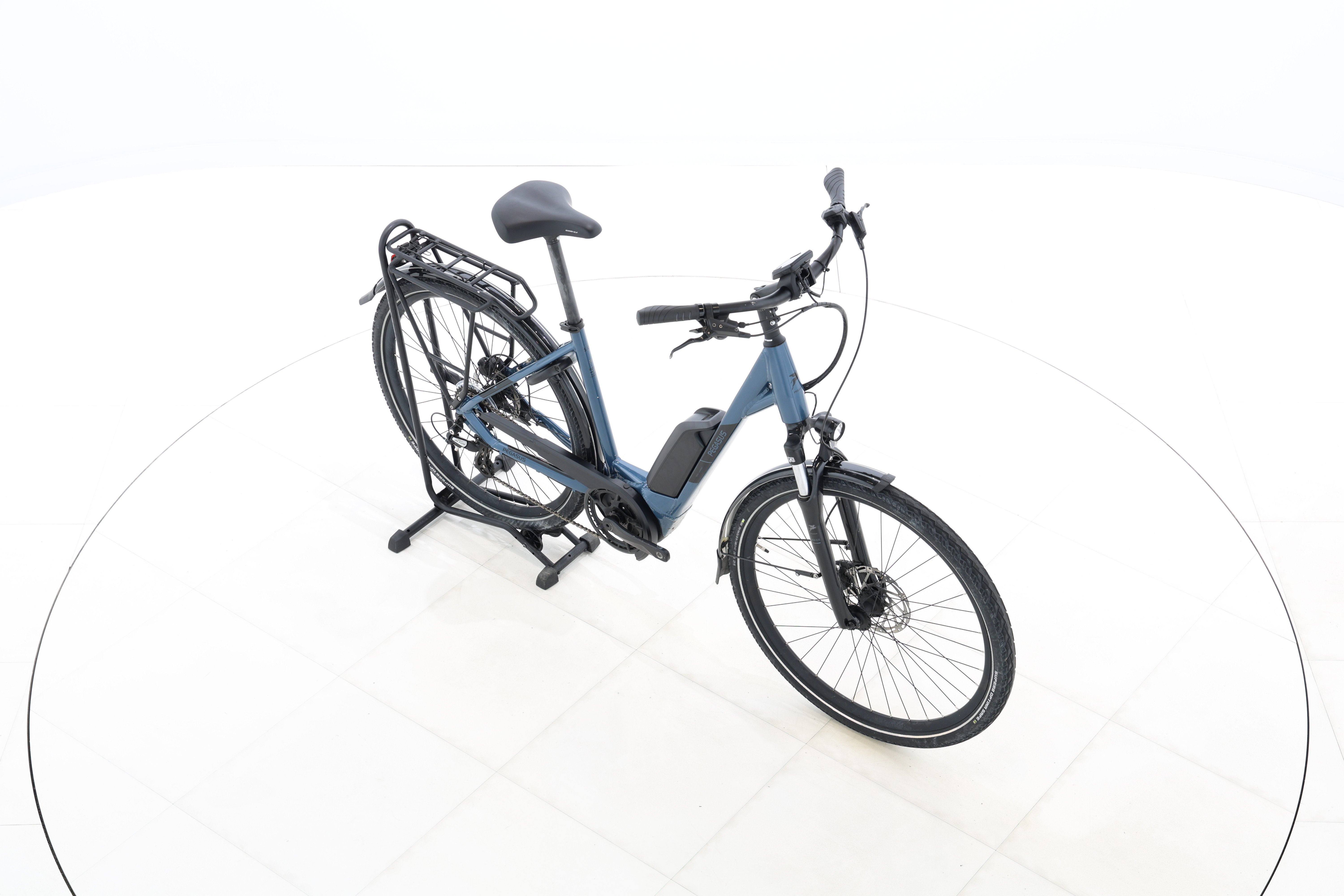 e227dac6-cd00-4a96-adec-43209fbf1943