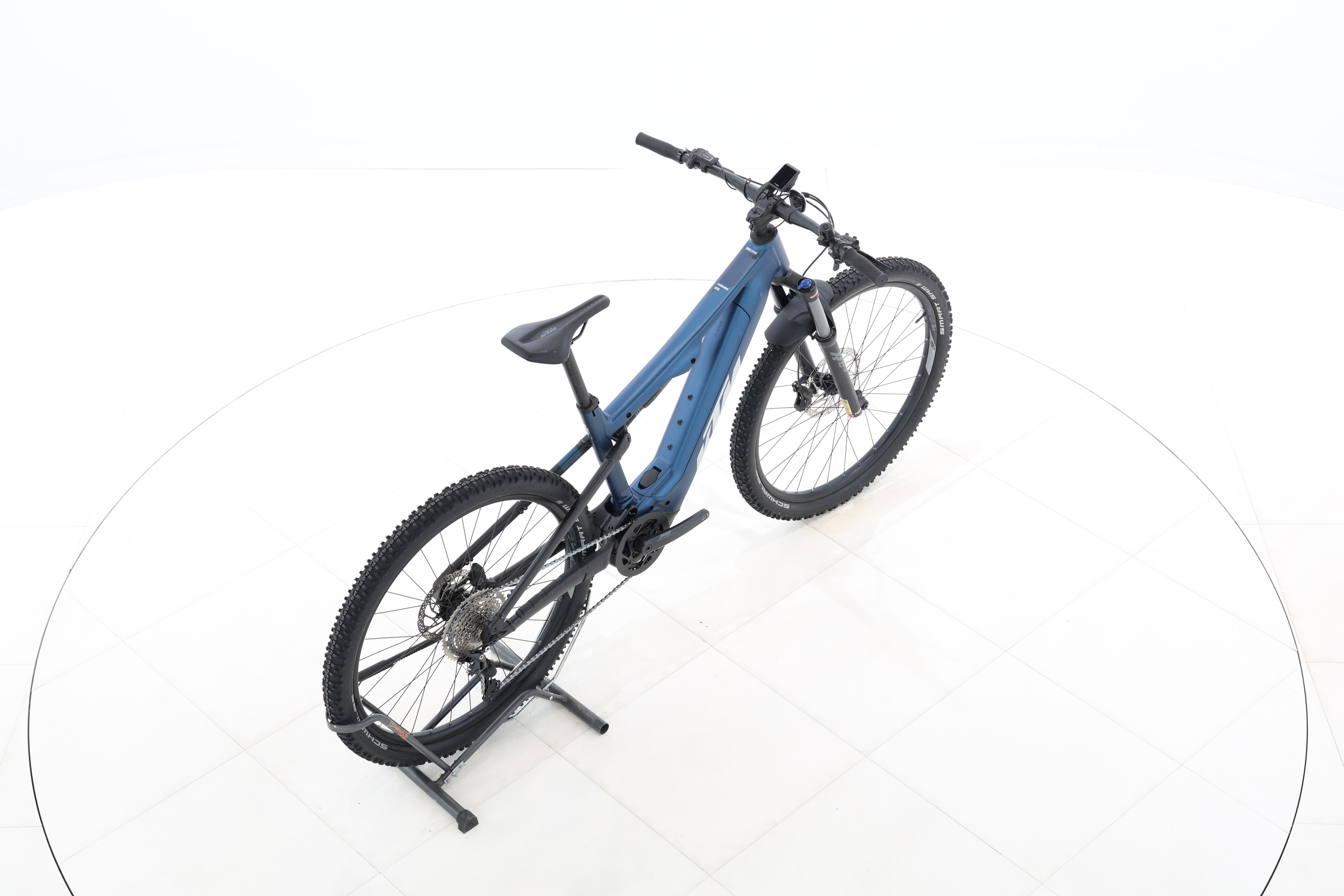 fea92904-ebf9-4cb8-a6b4-e05b2d15e41d