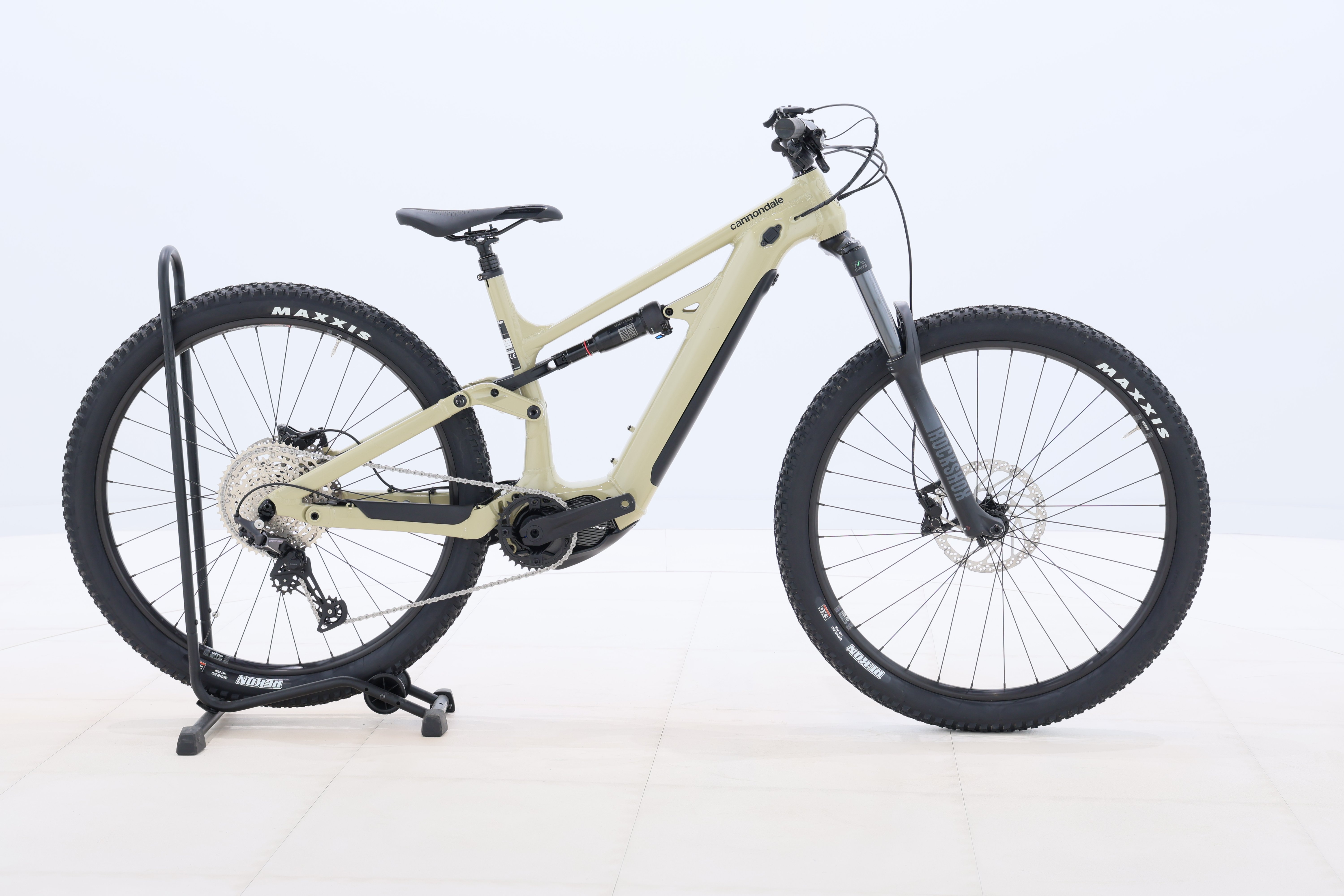 7bac3f78-127b-43d7-9a6e-252222758523