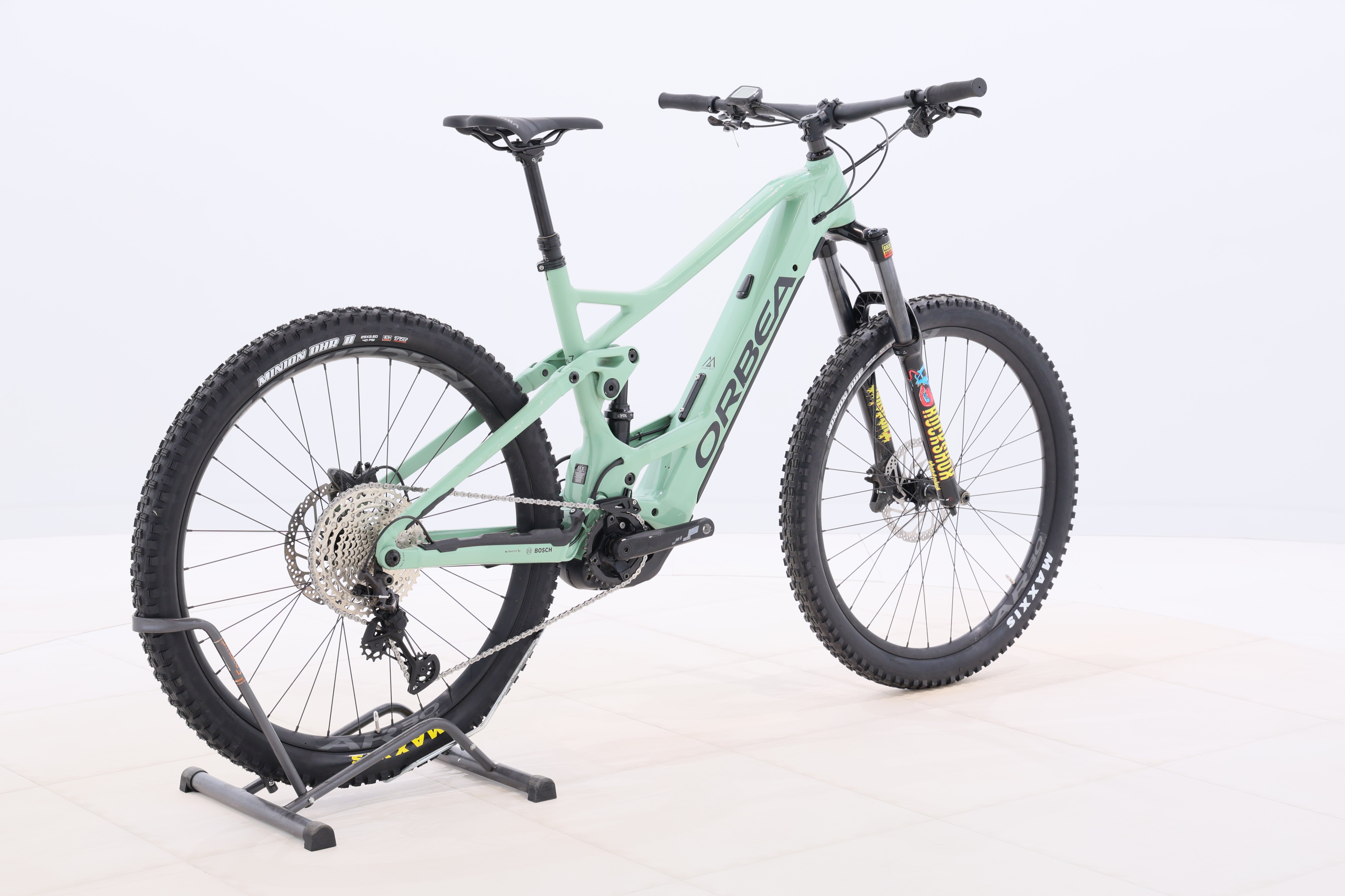 5c028b57-62fb-4c85-9a43-5a7b9cf150c0