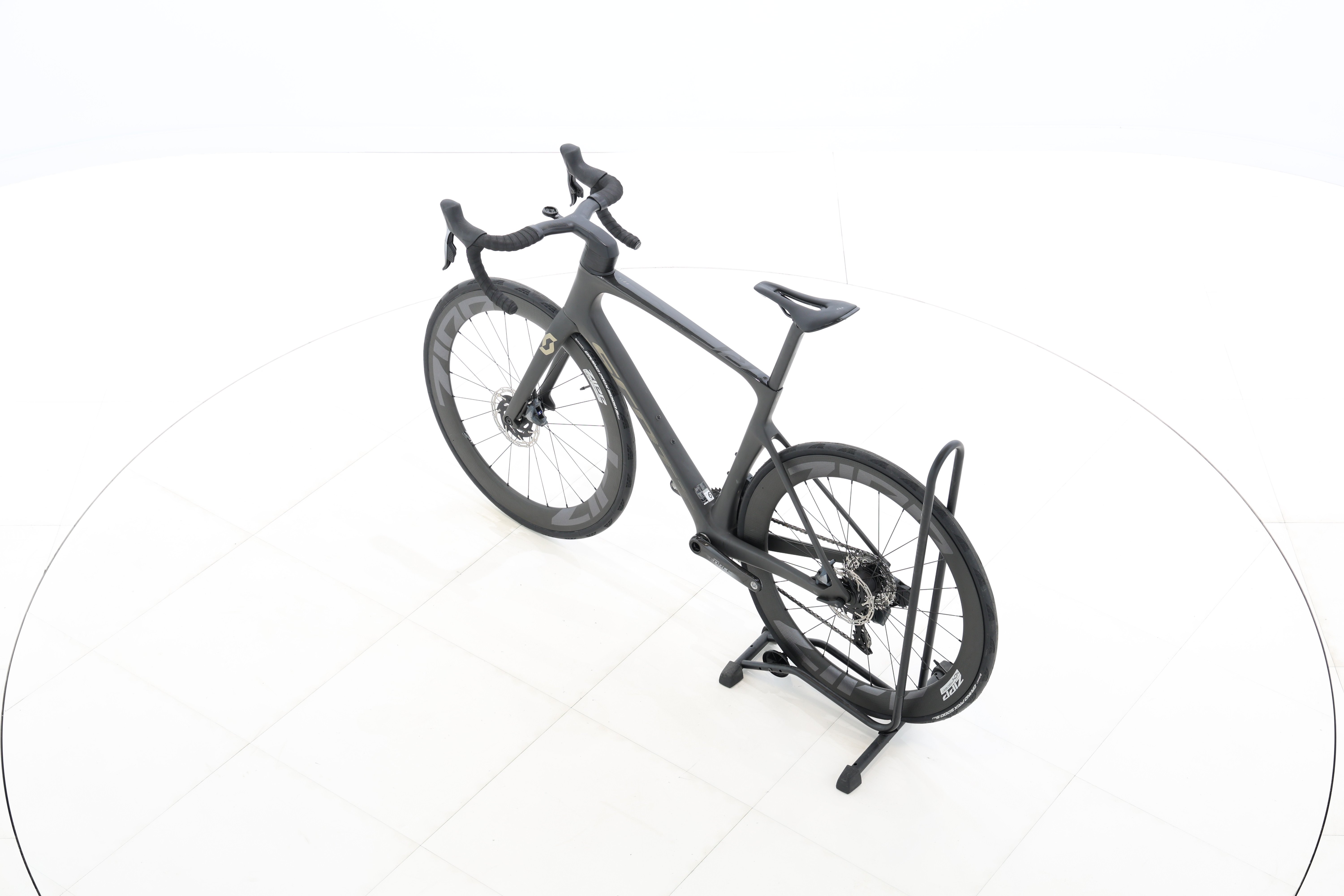 8073ba83-0f98-4003-8d11-d9e163c142c8