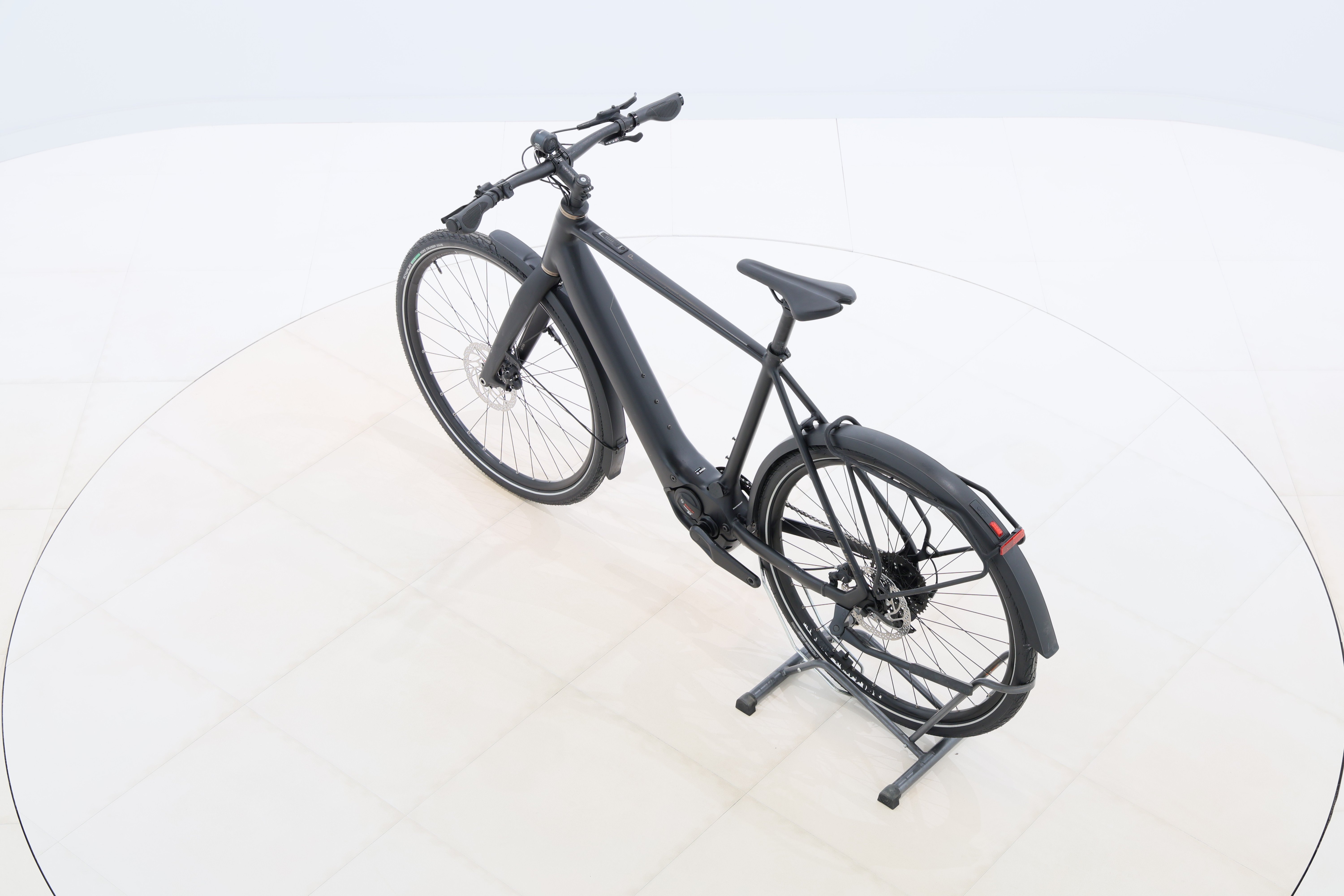 d687d565-afd1-4cde-b37b-e034e0ff7082