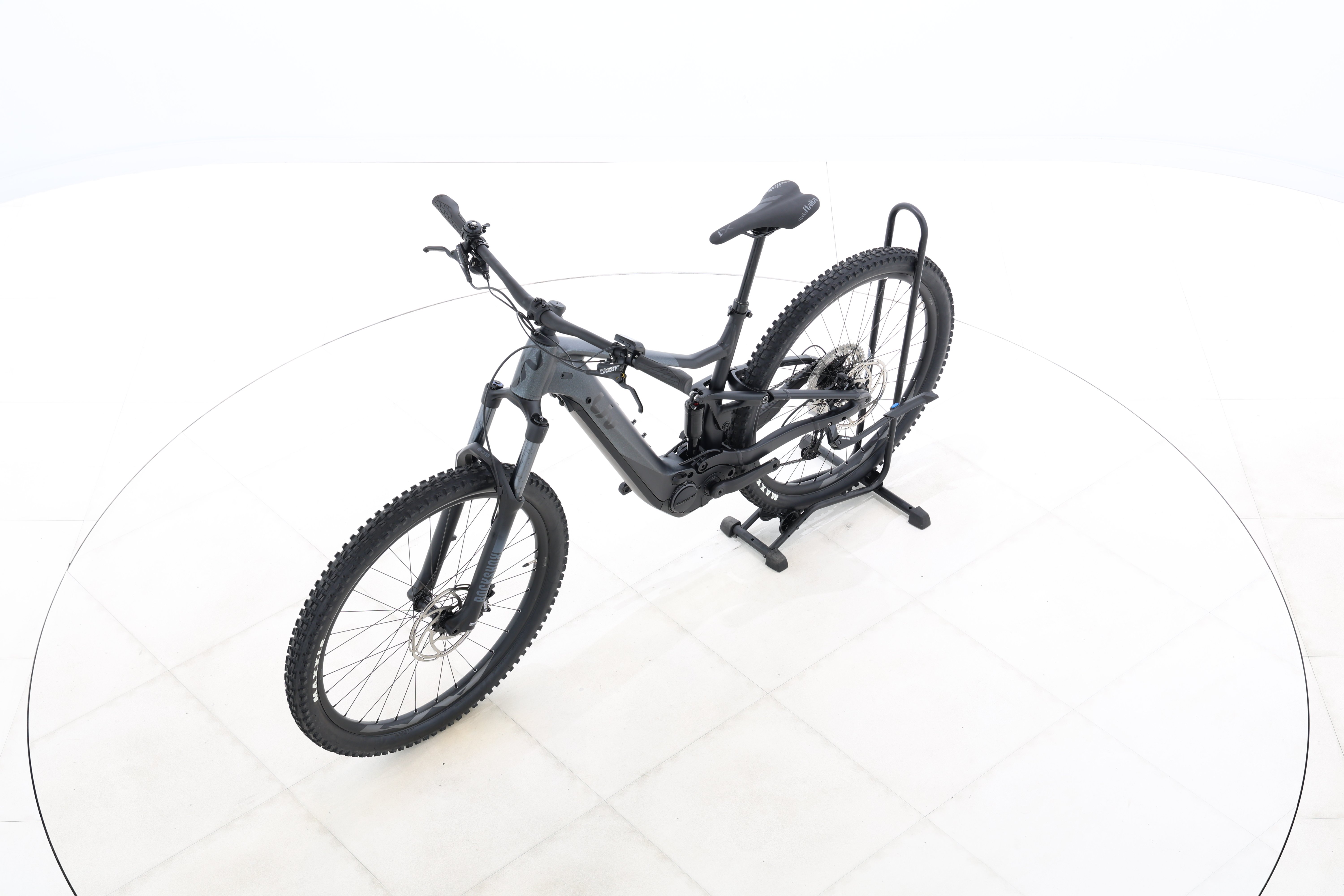 5bc255df-c0a3-4e5b-92ba-f6fa65942c9d