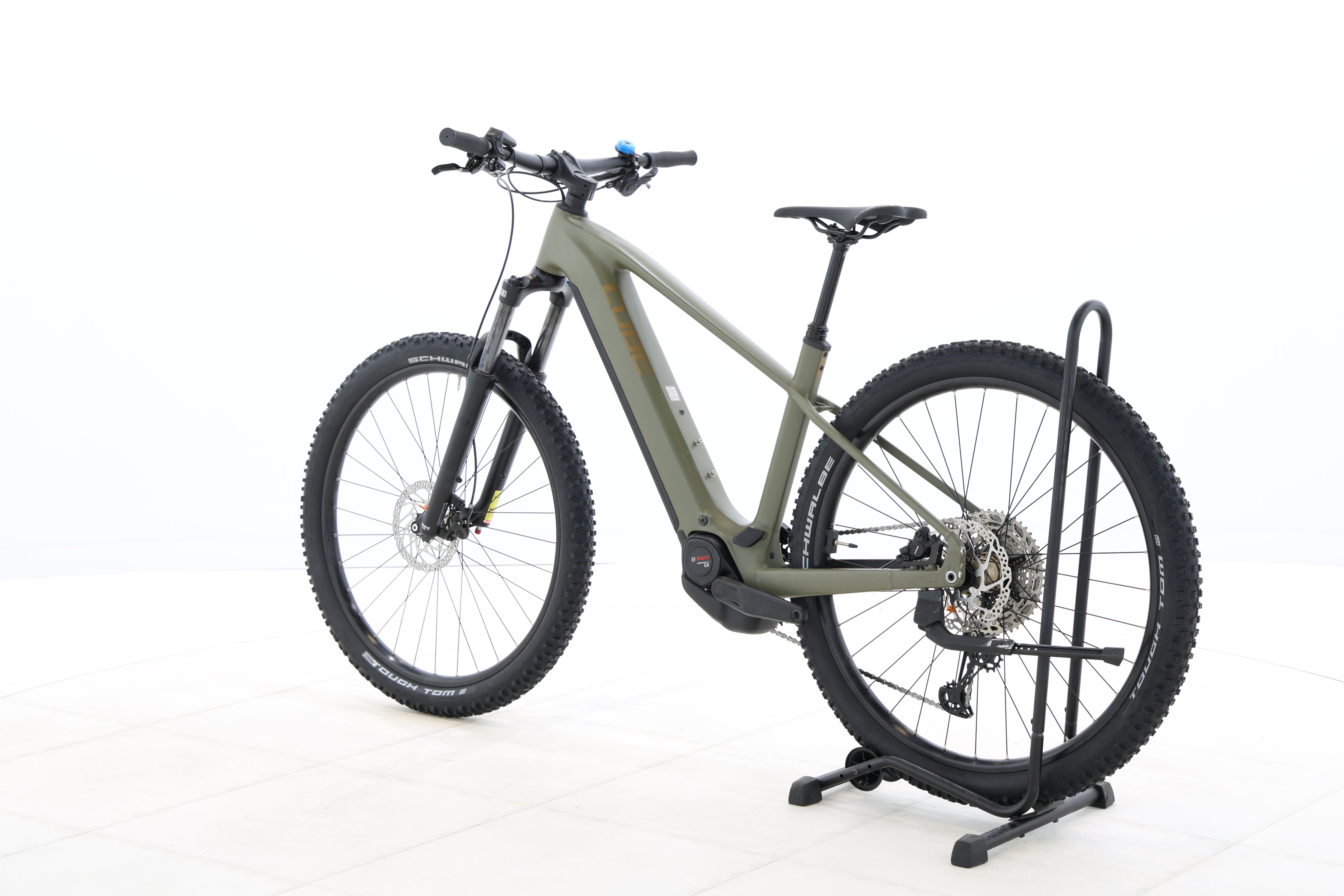 d9526389-8f4b-4de2-b353-b3f85c8269e9