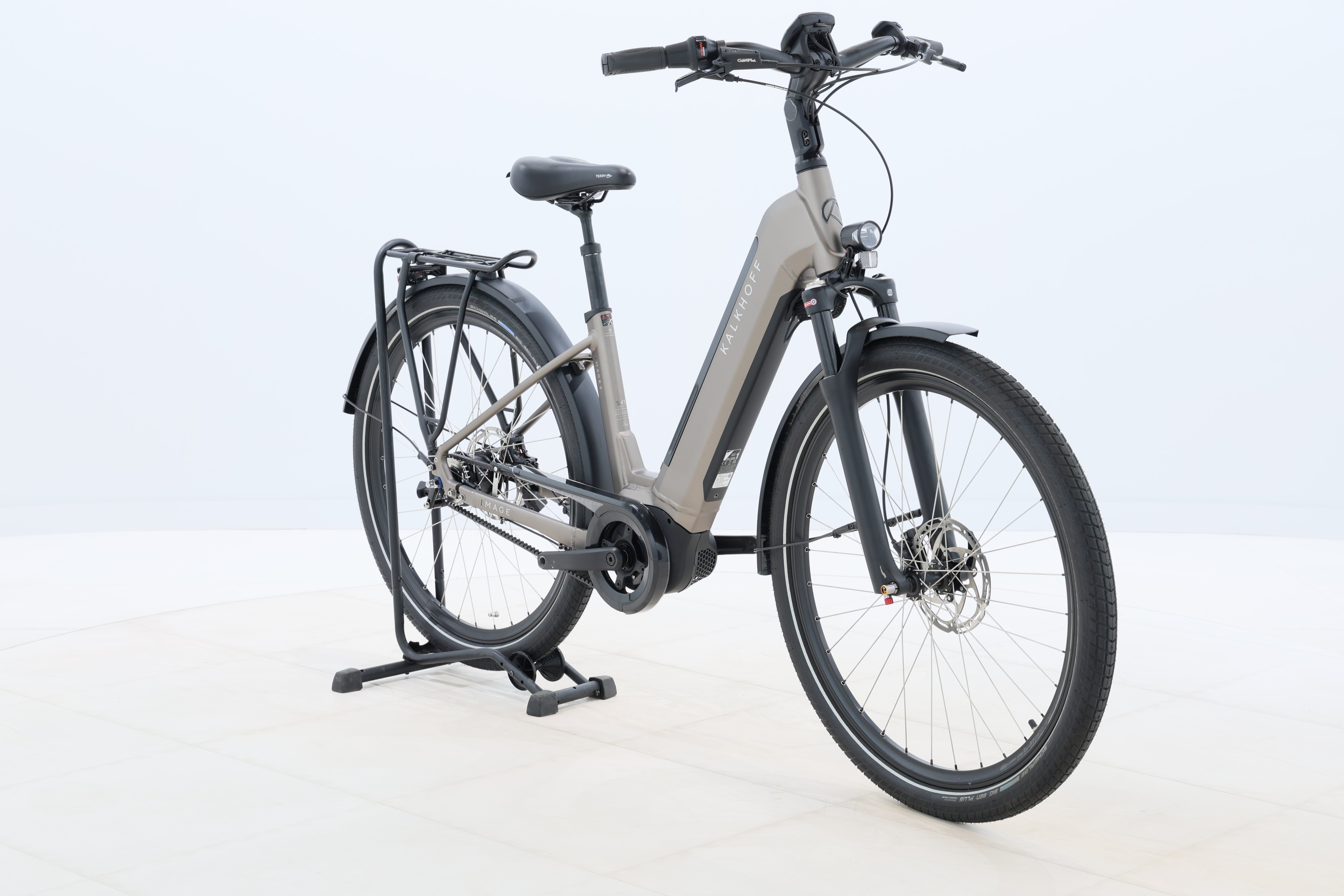 3246f209-0e76-40f4-a93b-e024a3d3603c