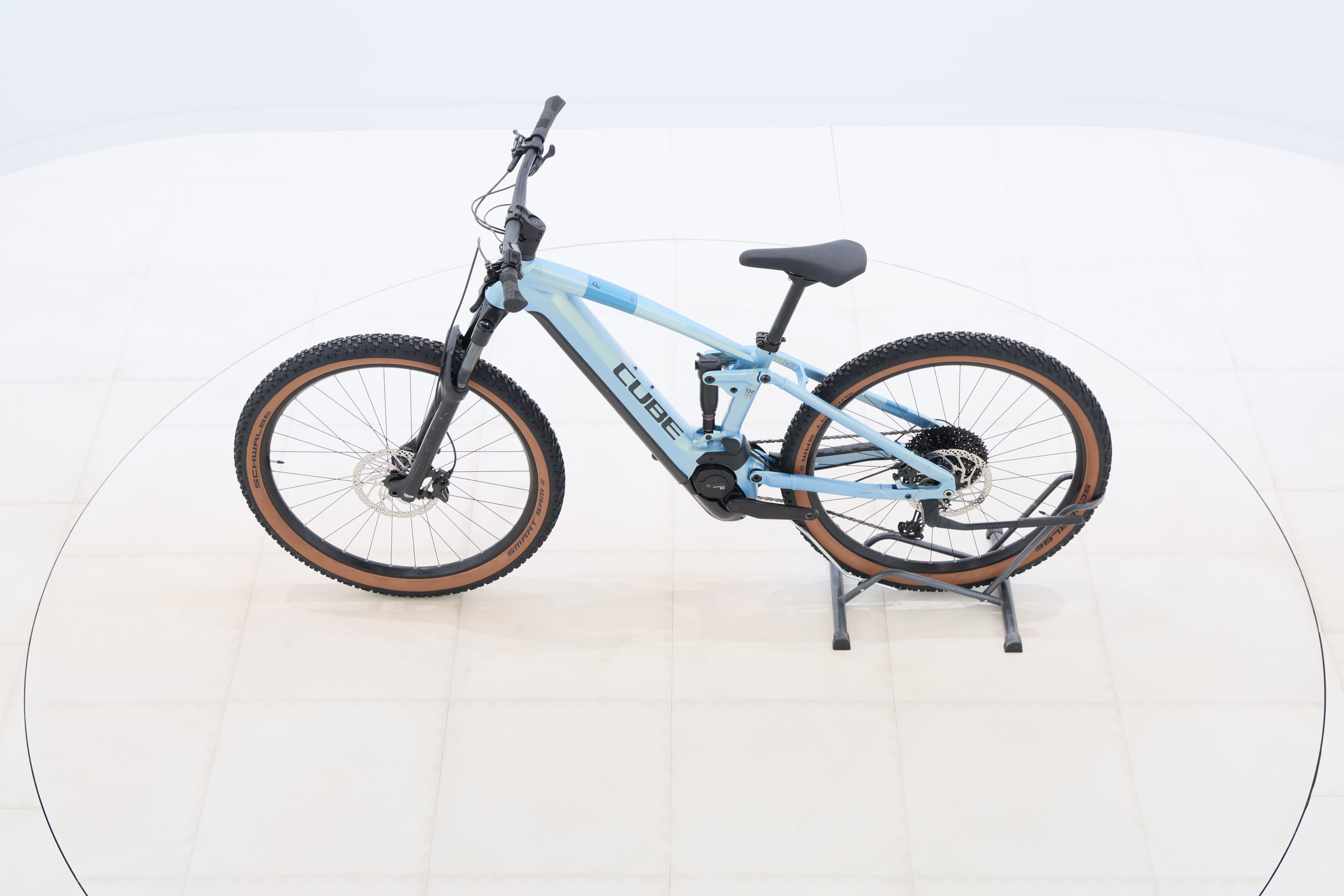 fe8778f3-a60b-4999-a104-fc5275bf1e7d