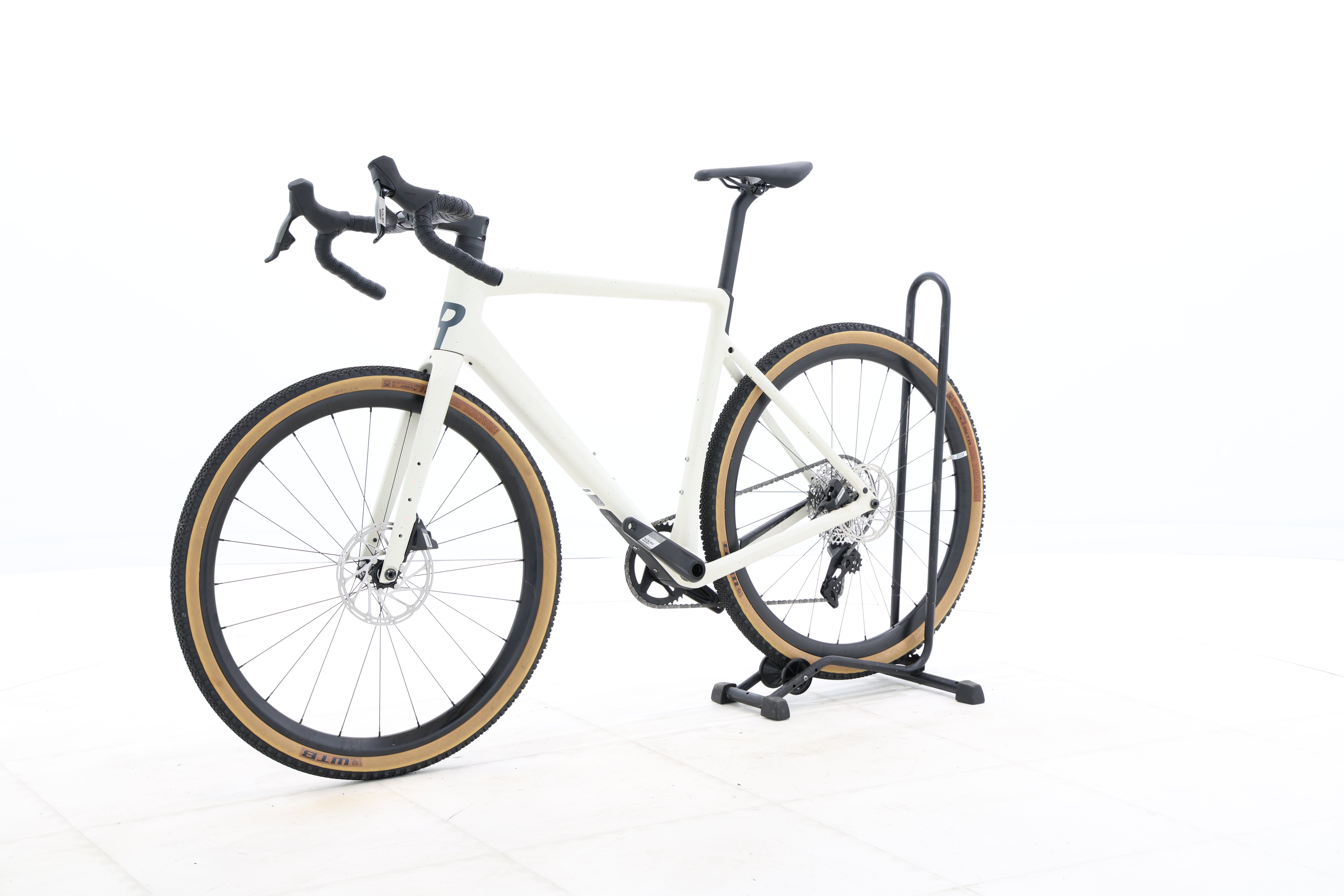 6479b4b4-6d81-4d9a-9e78-d6d61382e934