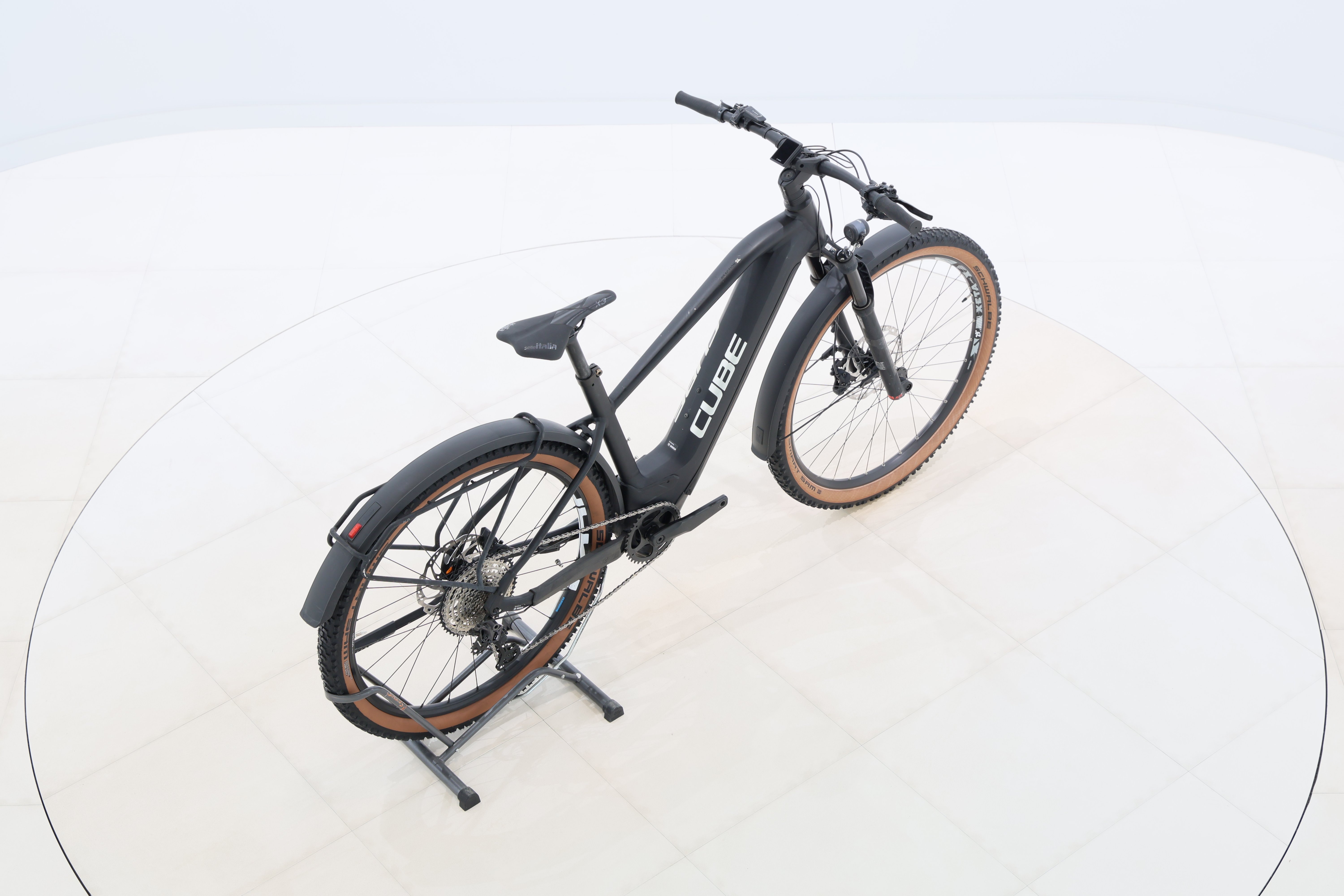 d7769fe5-cabe-4c88-8588-ad8a8e5b4736