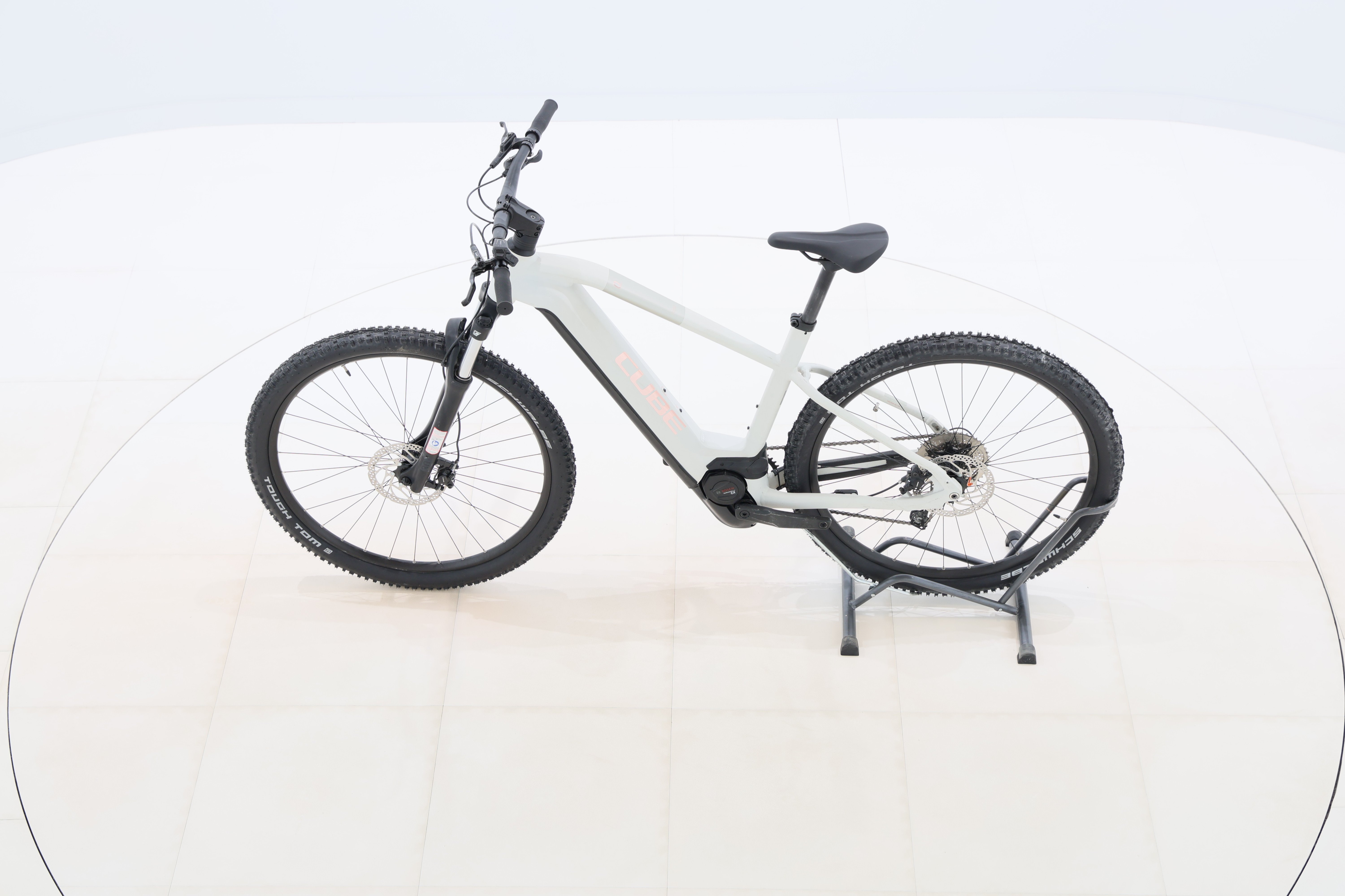 c43faf90-d92b-47d6-8fd7-1de220cdbd0d